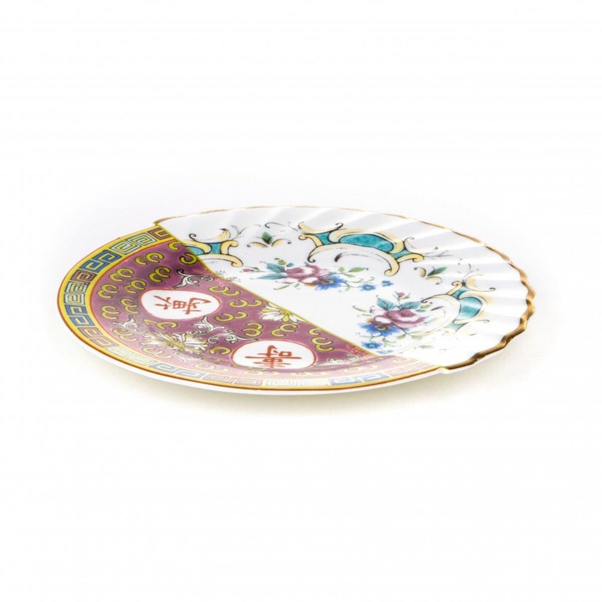 seletti-hybrid-eudossia-pasta-tabagi-d90-9b.jpg