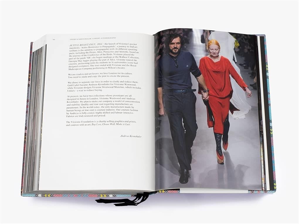Thames&Hudson - Vivienne Westwood Catwalk: The Complete Collections - Alexander Fury Kitap