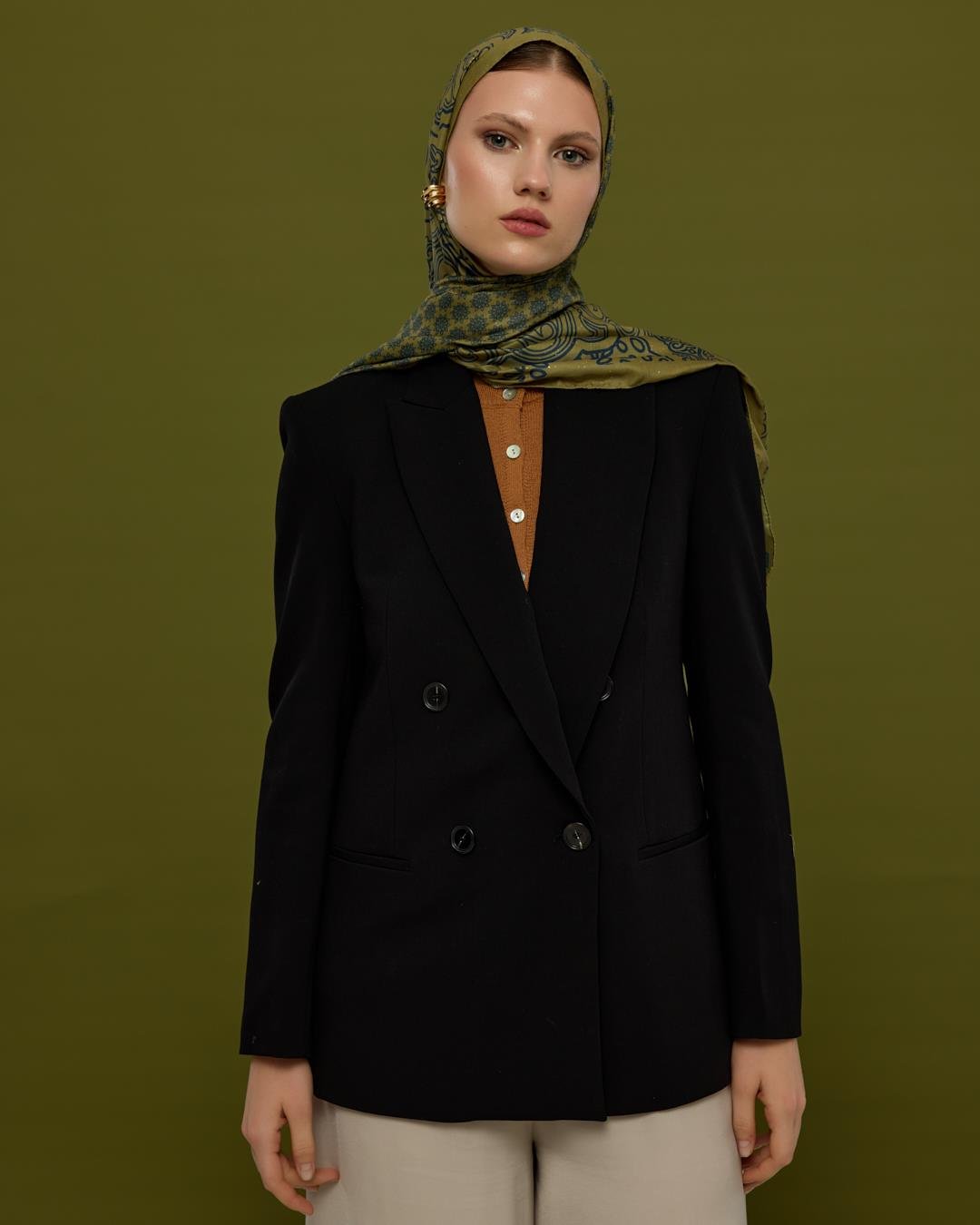 Altın & Lacivert Bala Hatun Desen Işıltılı Şal
