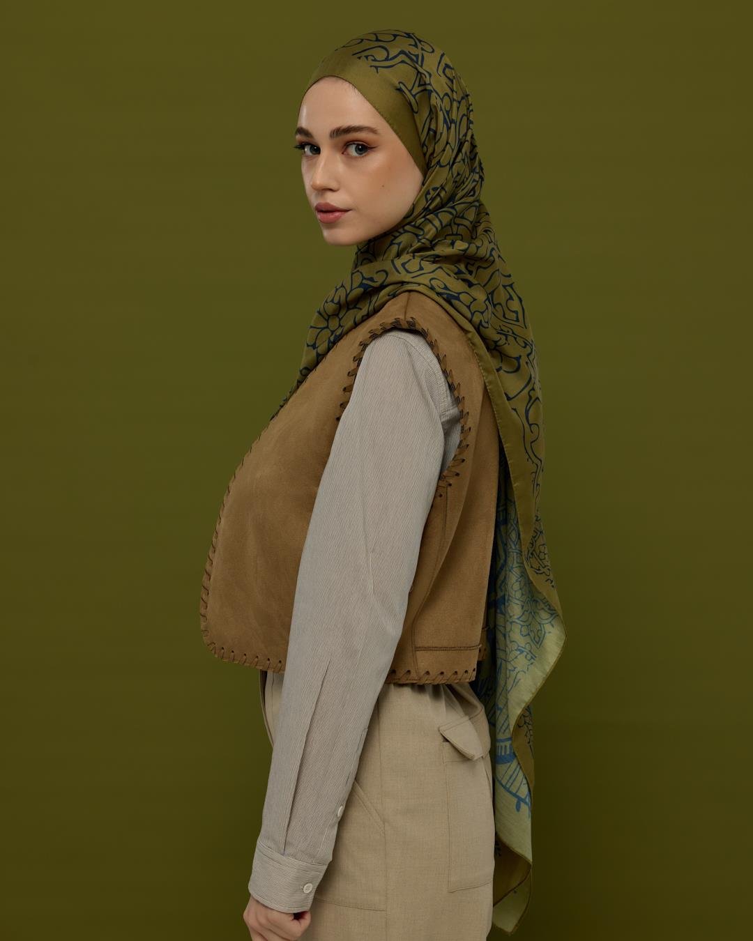 Altın & Lacivert Harem Rüyası Desen Şal