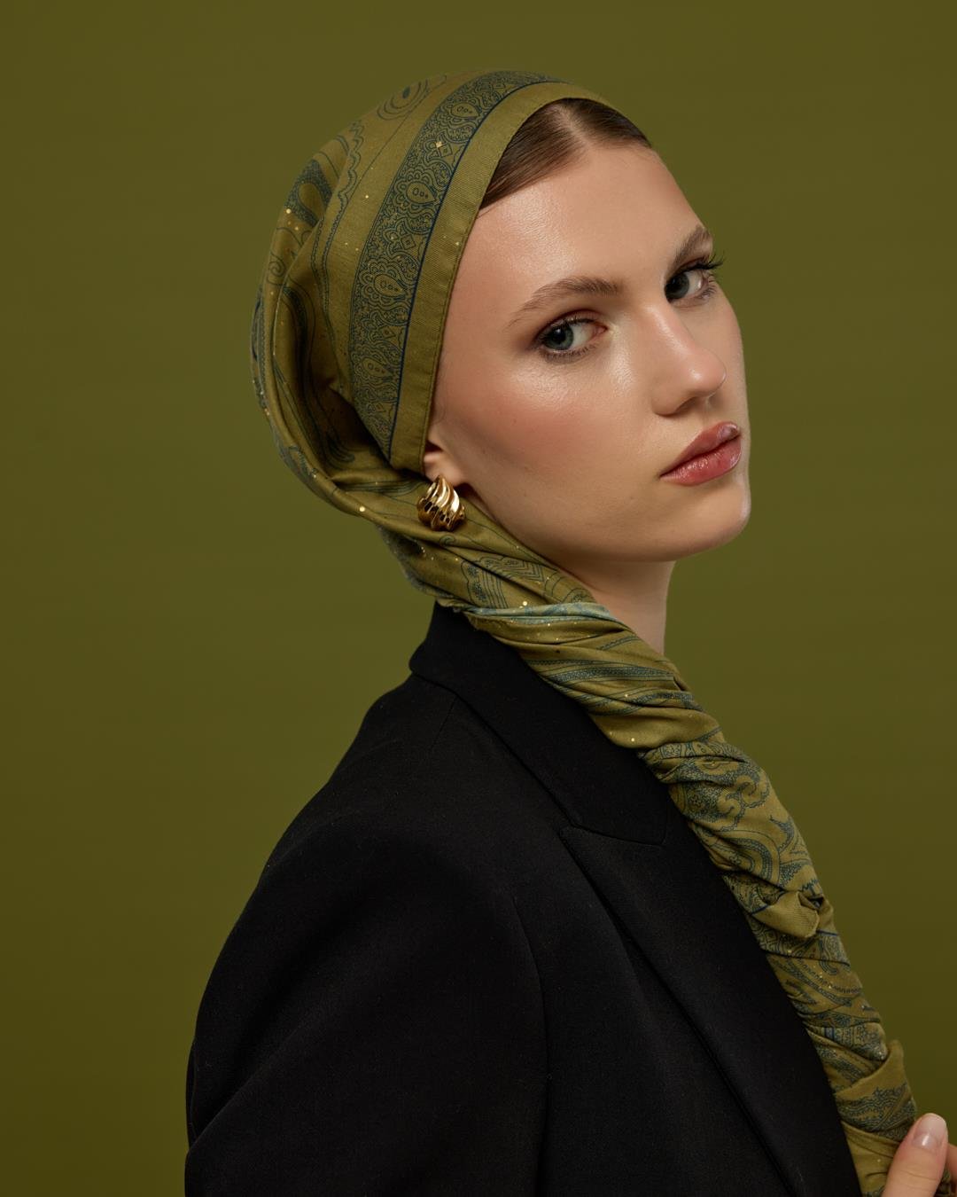 Altın & Lacivert Hürrem Desen Işıltılı Şal