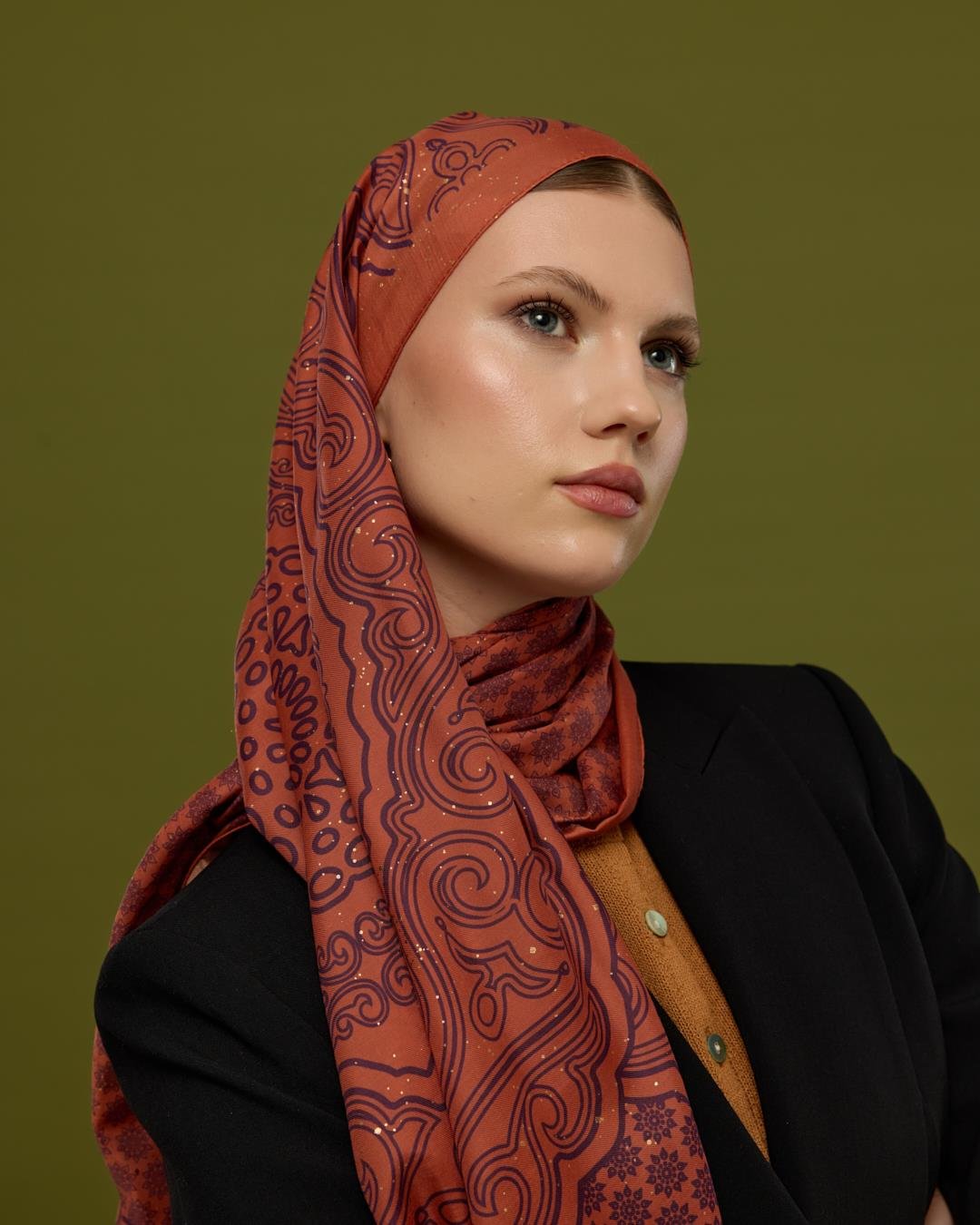 Amber & Patlıcan Bala Hatun Desen Işıltılı Şal