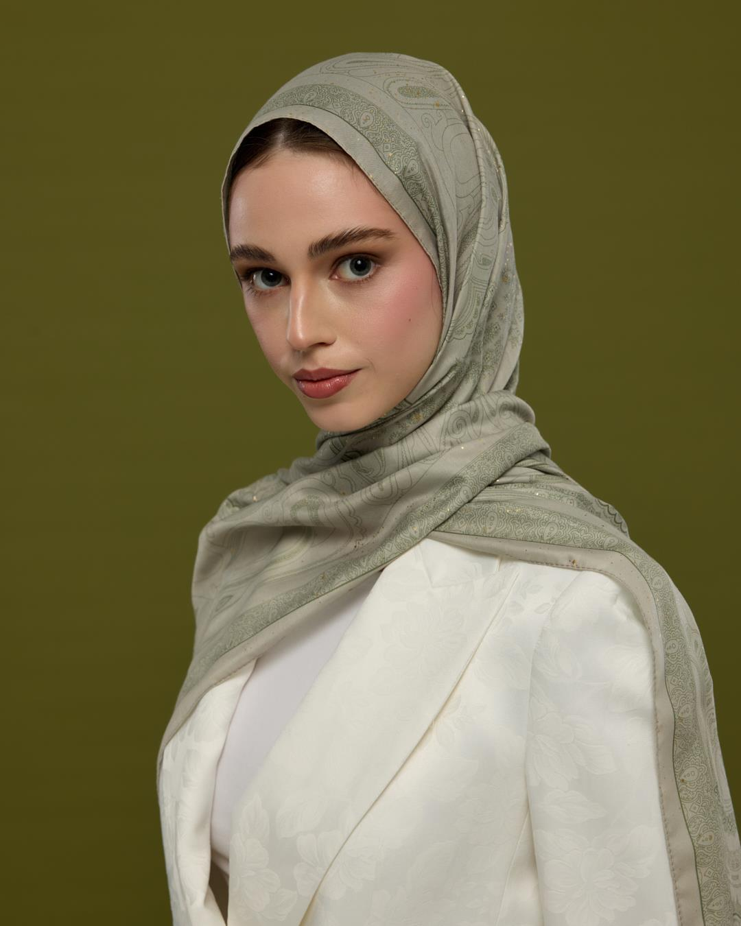 Badem Kremi & Zeytin Yeşili Hürrem Desen Işıltılı Şal