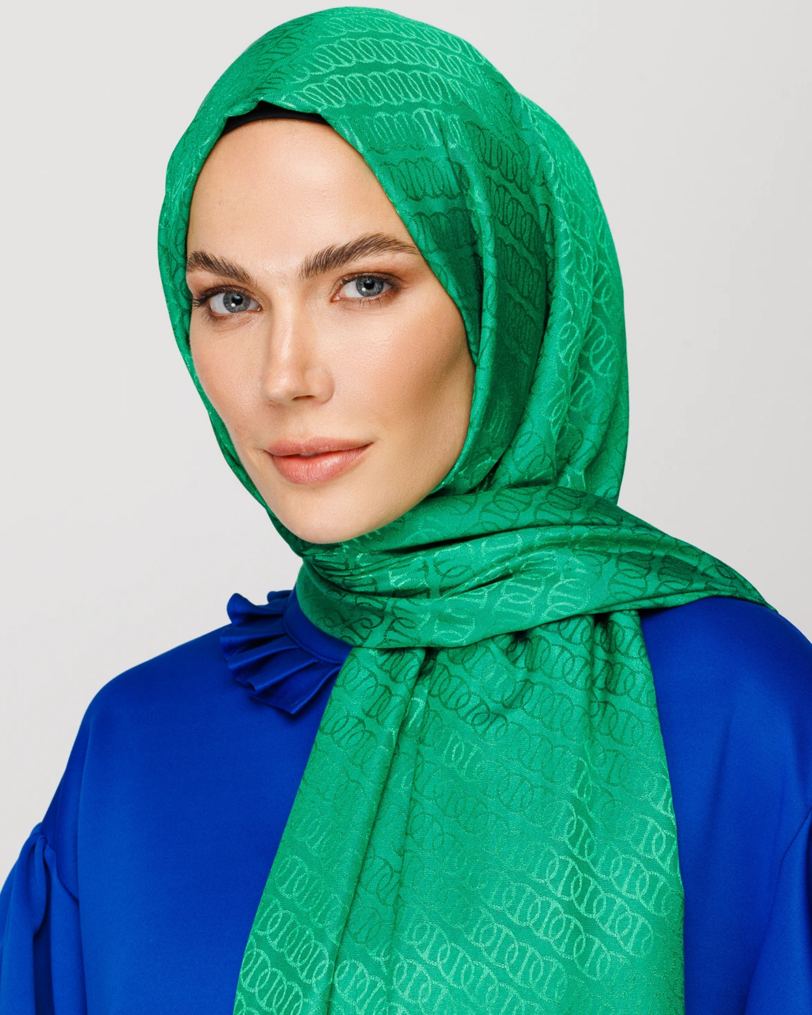 Benetton Yeşili Forever Desen Parlak Jakar Şal