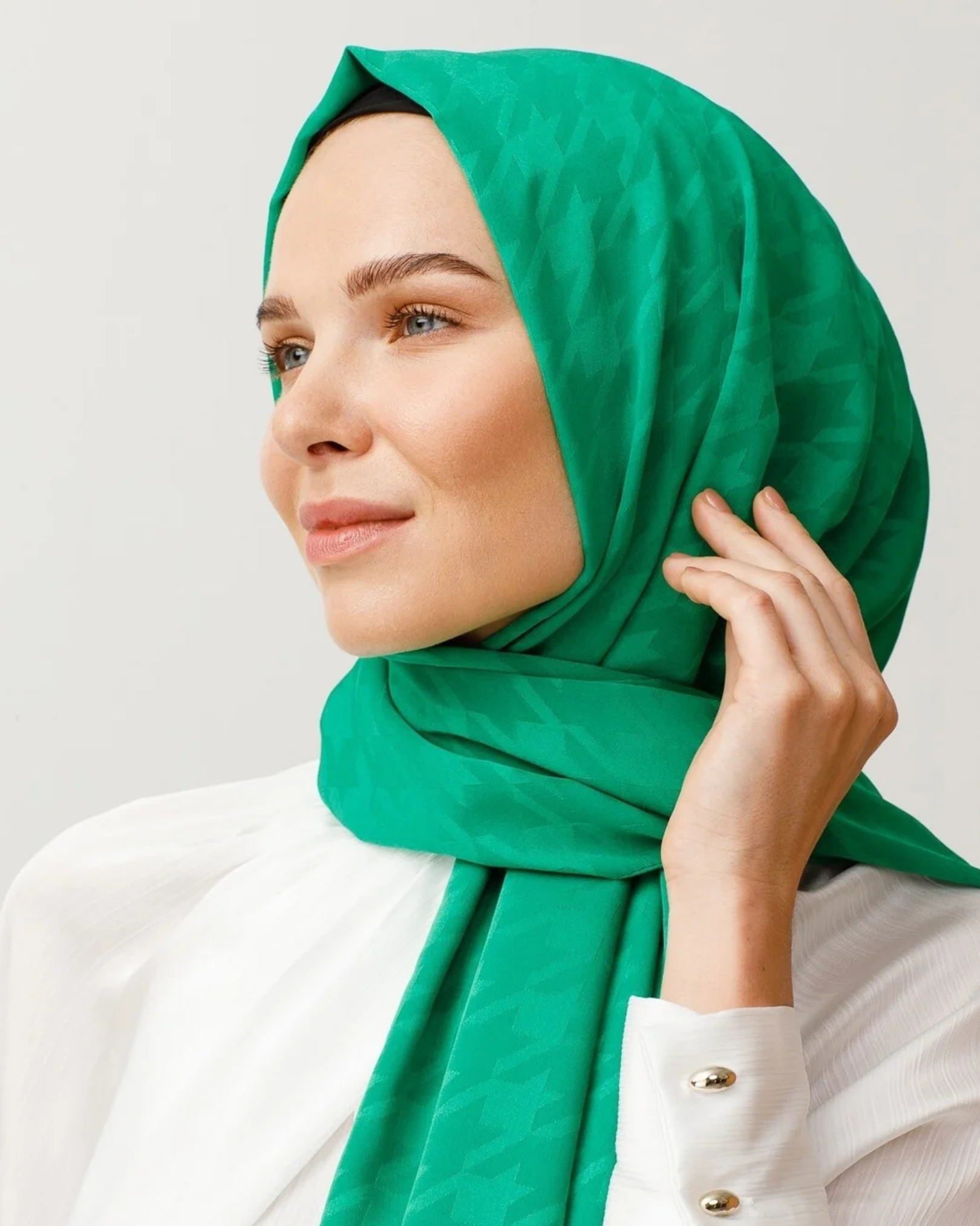 Benetton Yeşili Kazayağı Desen İpeksi Jakar Şal