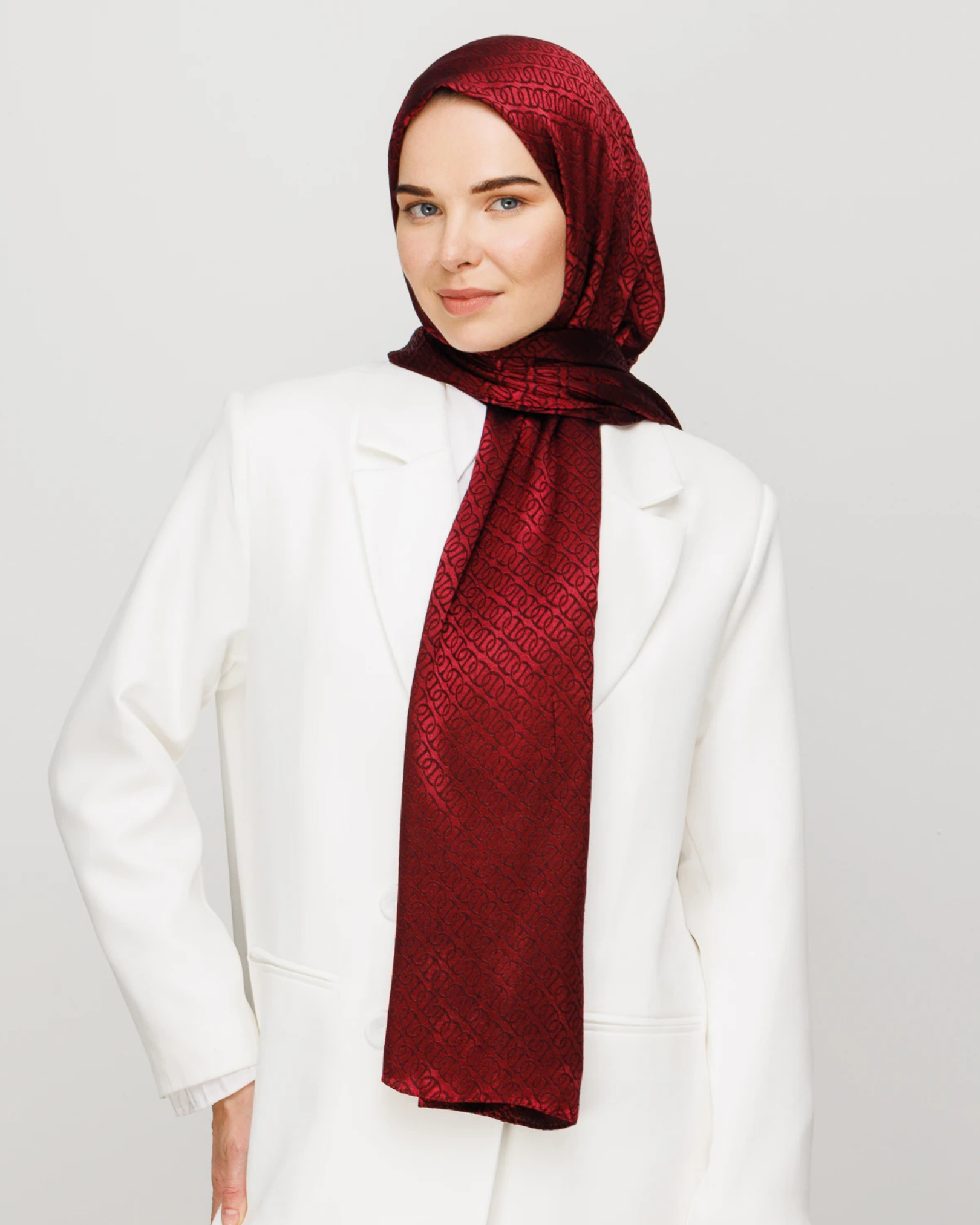 Bordo Forever Desen Parlak Jakar Şal
