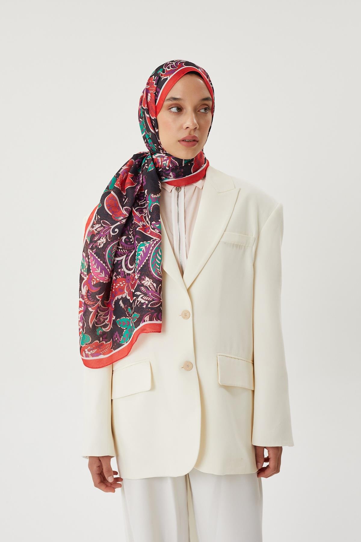 Bordo & Siyah Retro Desen Şal