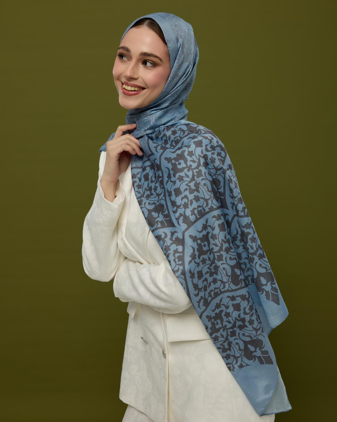 Buz Mavisi & Füme Kahve Saraylı Desen Şal