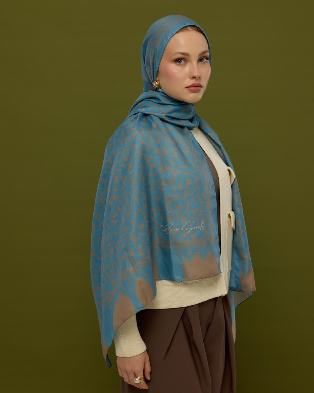 Çakıl Mavisi & Tarçın Dumanı Lale Bahçesi Desen Şal