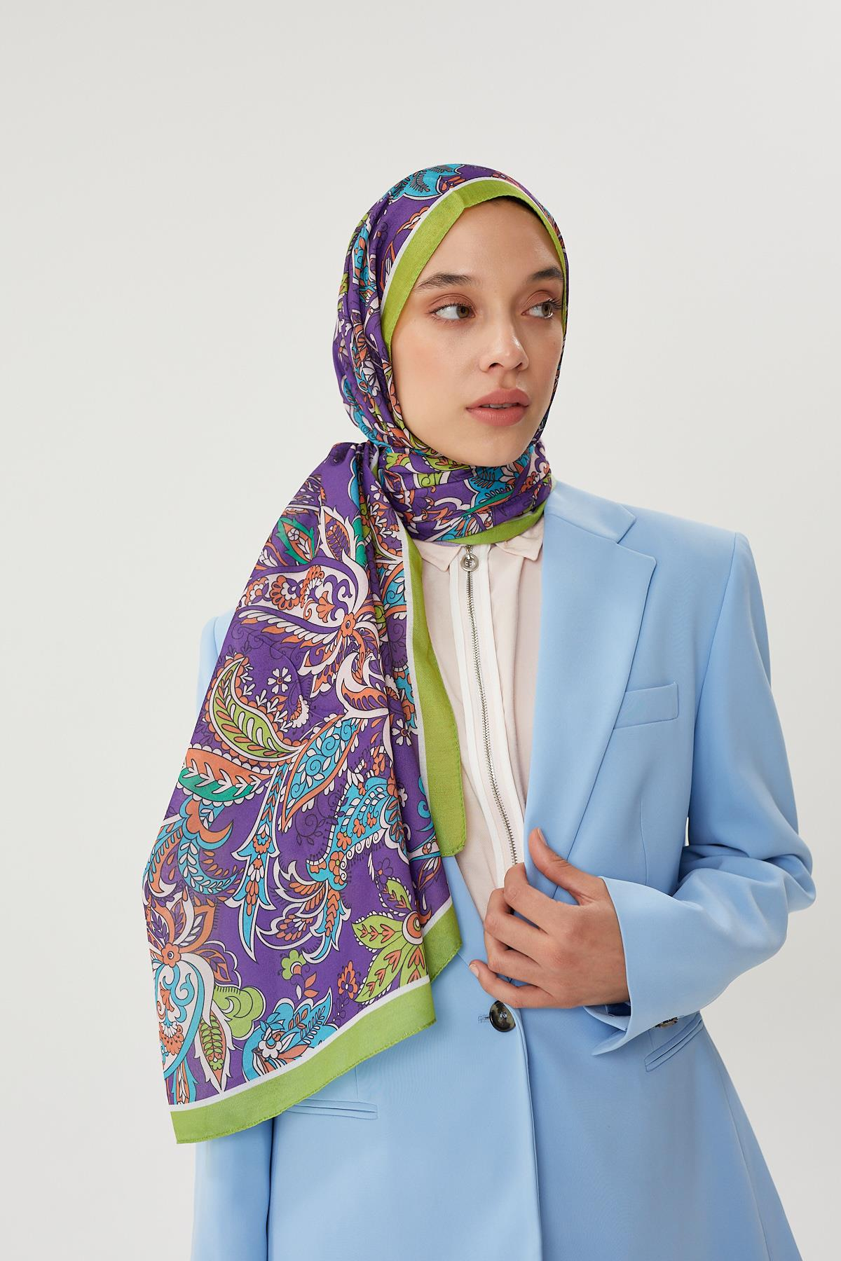 Fıstık Yeşili & Mor Retro Desen Şal