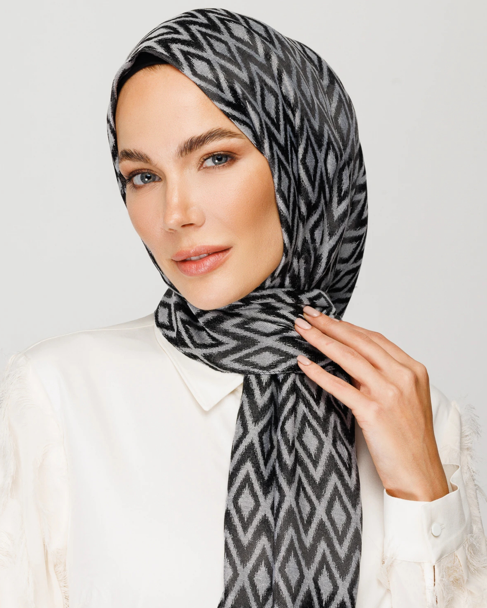 Füme Karo Desen Parlak Jakar Şal