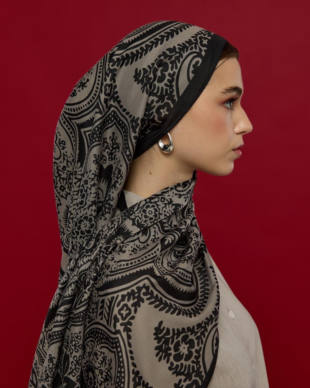 Gece & Krem Sultani Desen Şal