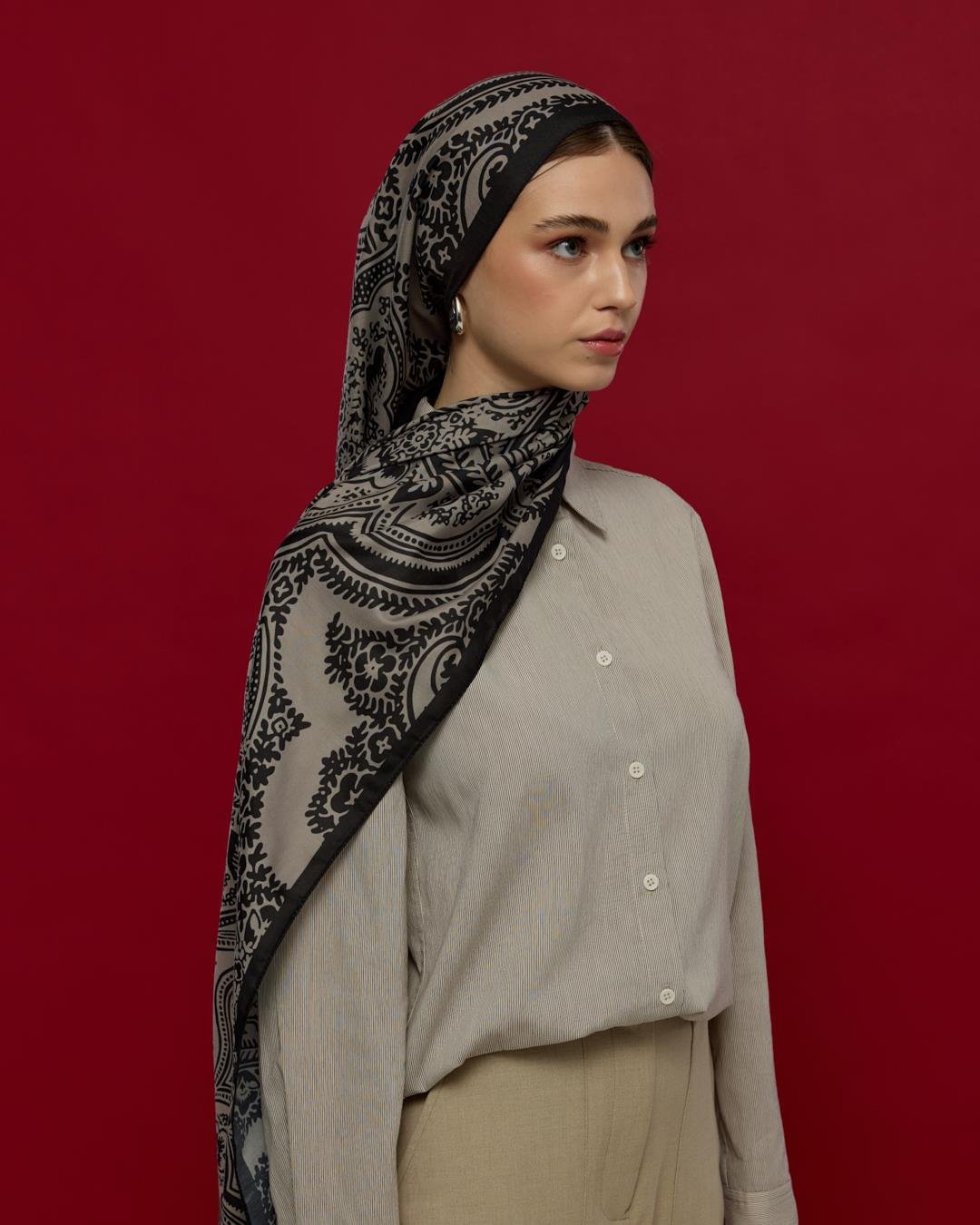 Gece & Krem Sultani Desen Şal