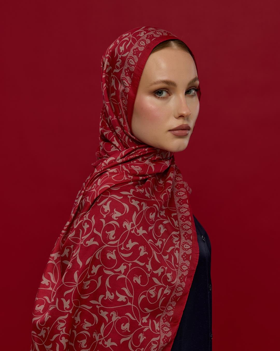 Gülkurusu & Fildişi Lale Bahçesi Desen Şal