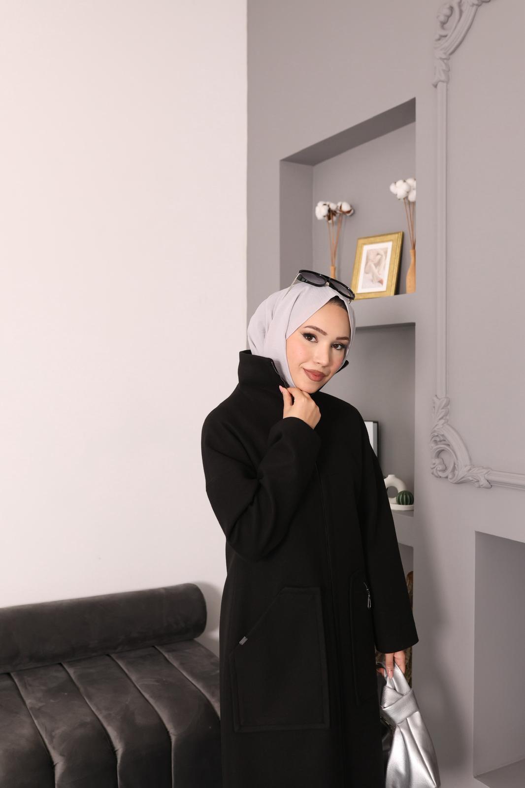 Güney Kaban - Siyah
