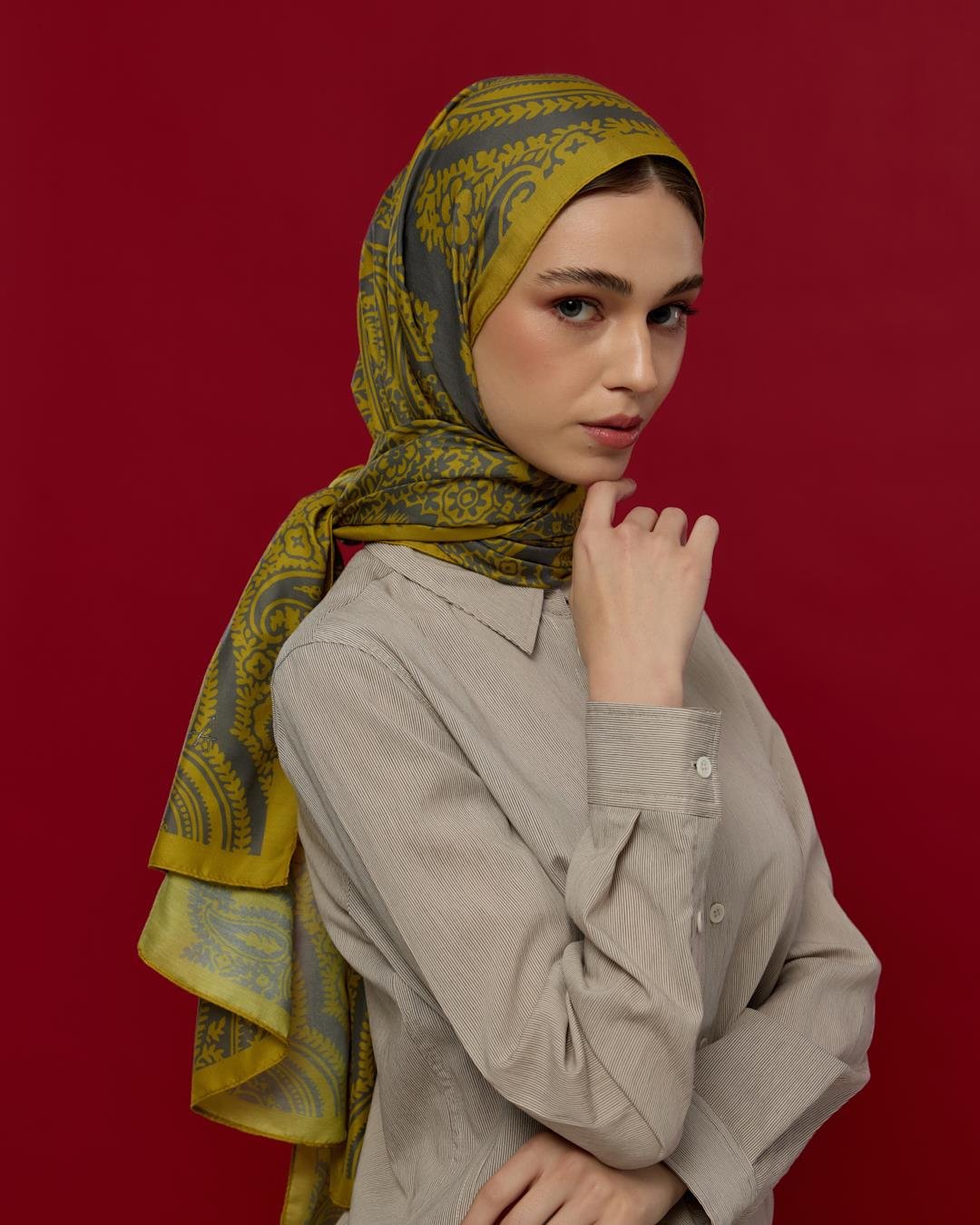 Hasat Sarısı & Kurşun Gri Sultani Desen Şal