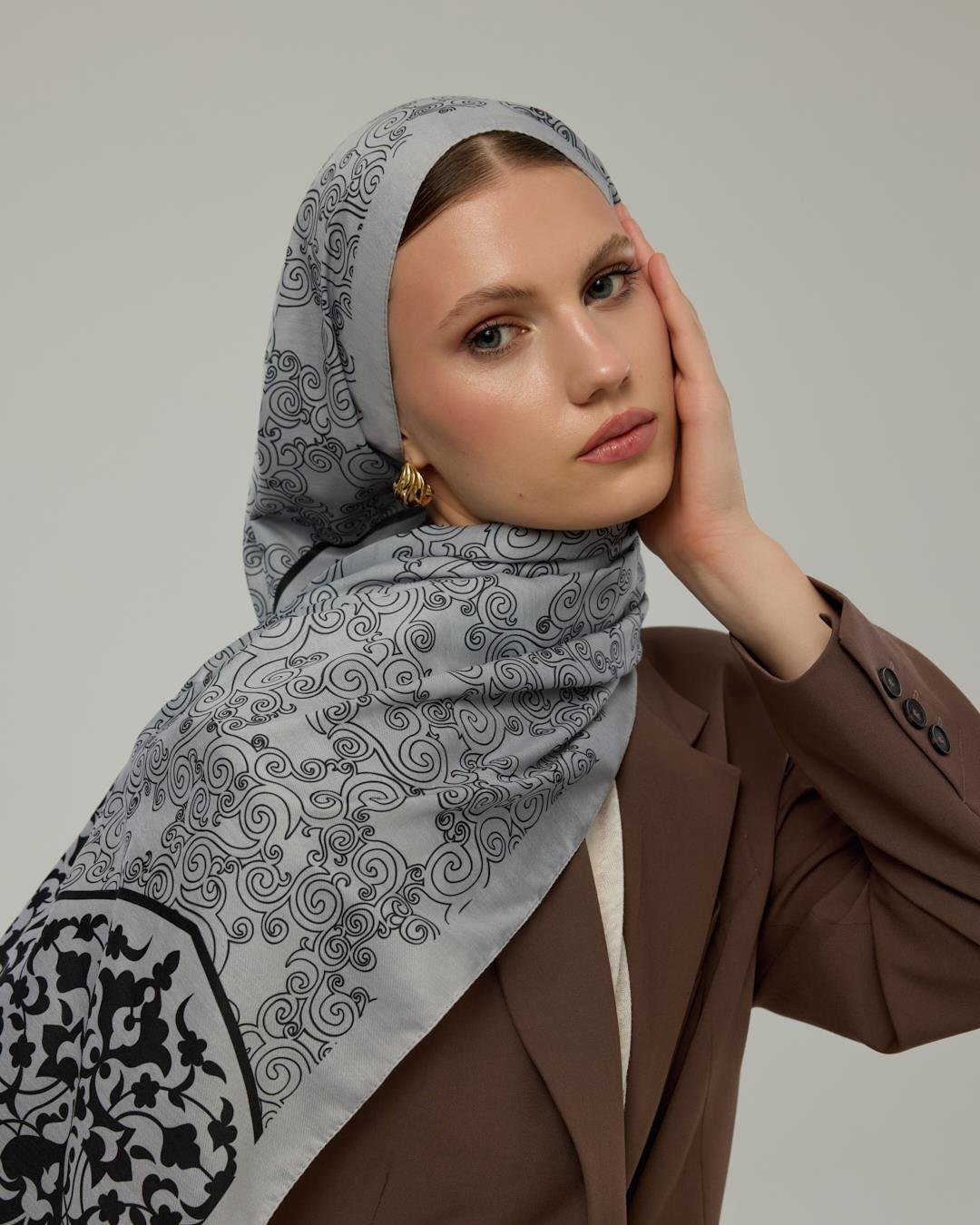 İnci & Siyah Saraylı Desen Şal