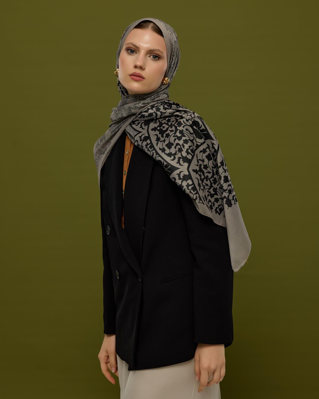 Krem & Gece Saraylı Desen Şal