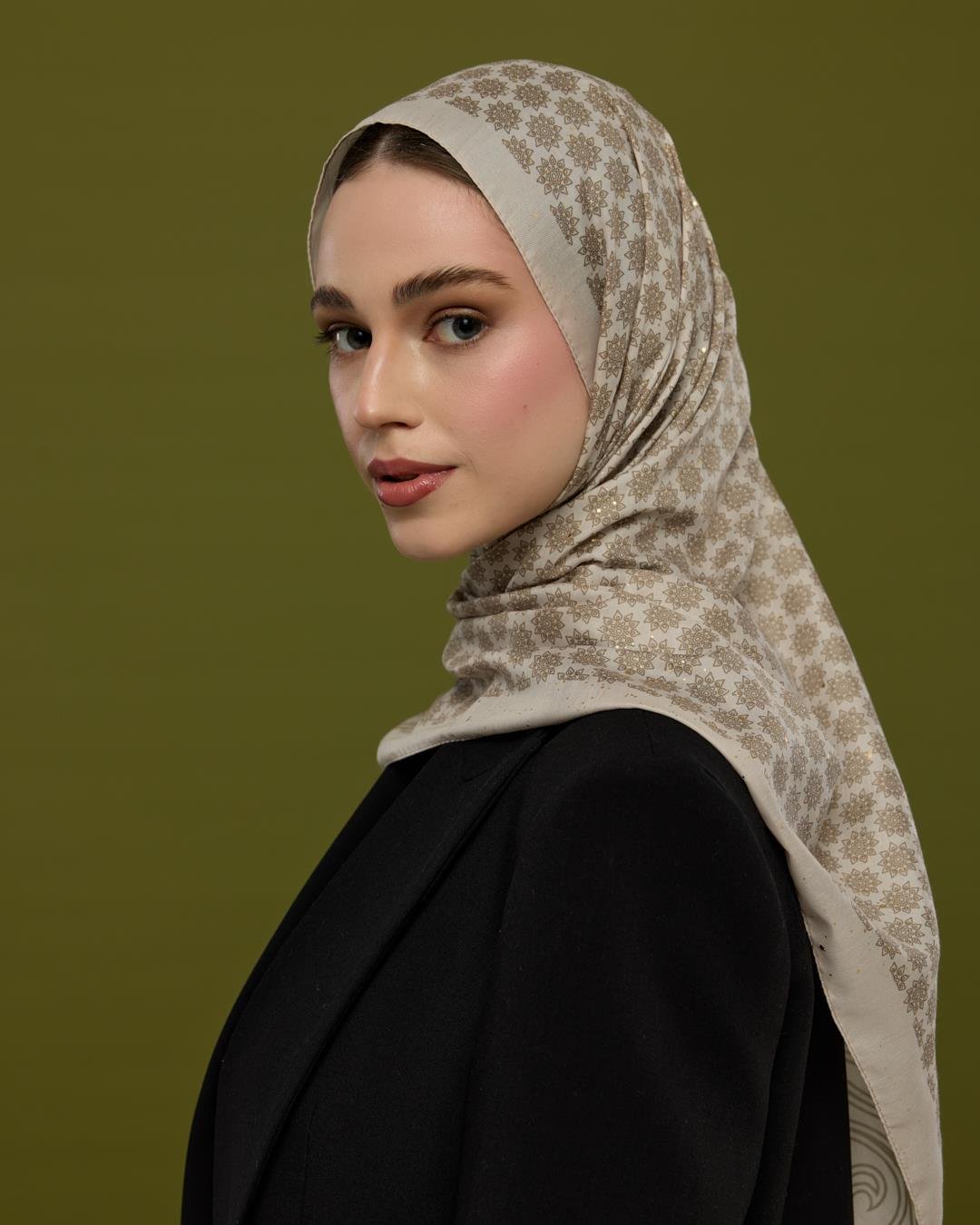 Krem & Toprak Bala Hatun Desen Işıltılı Şal