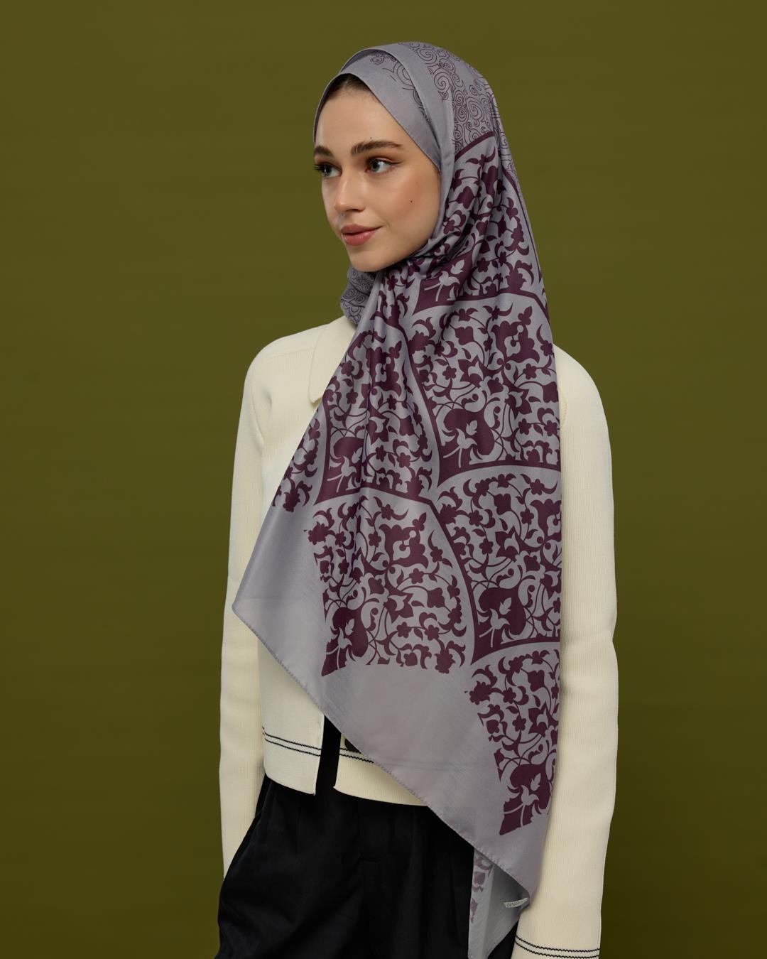 Leylak & Erguvani Saraylı Desen Şal