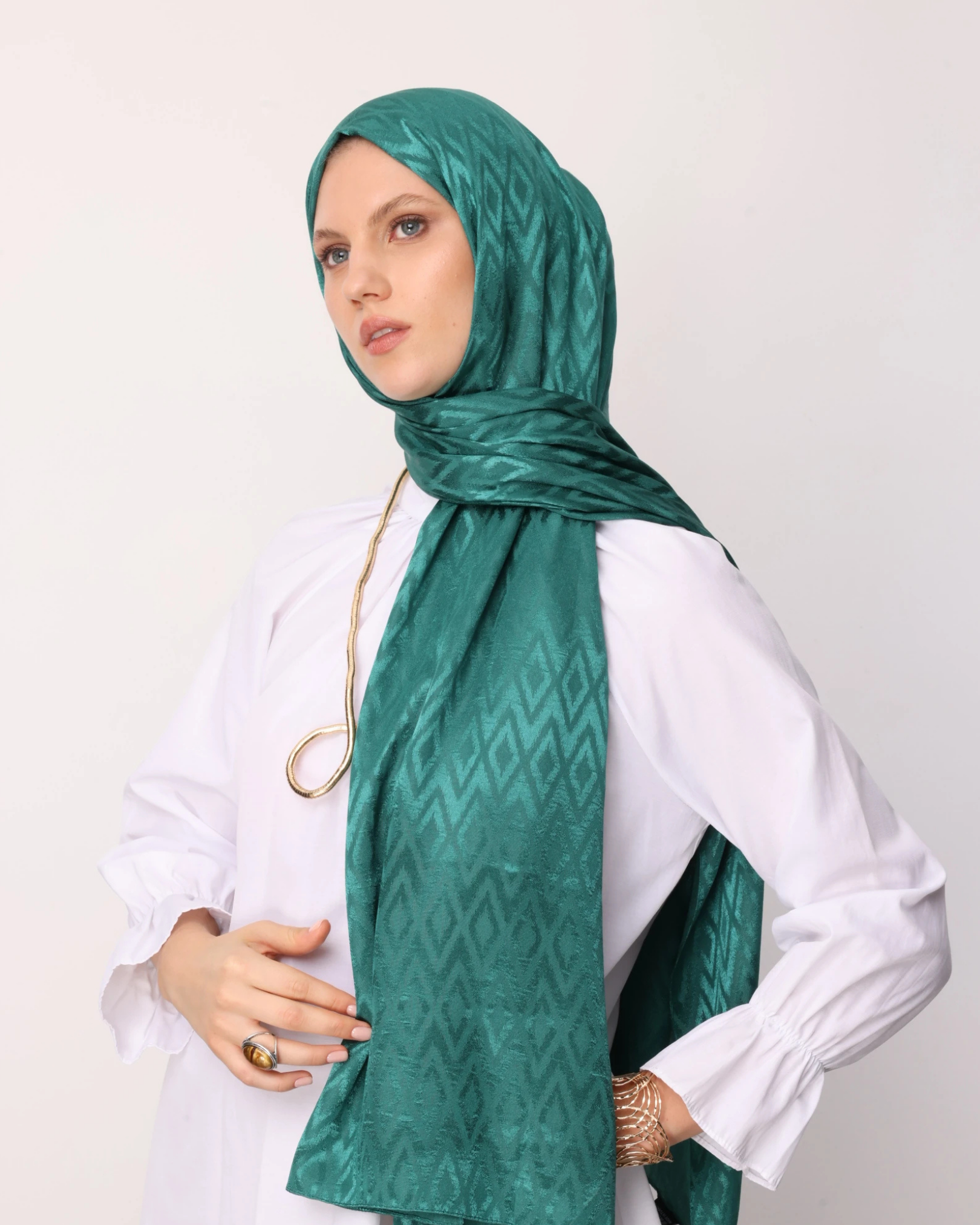 Mint Yeşili Karo Desen Parlak Jakar Şal