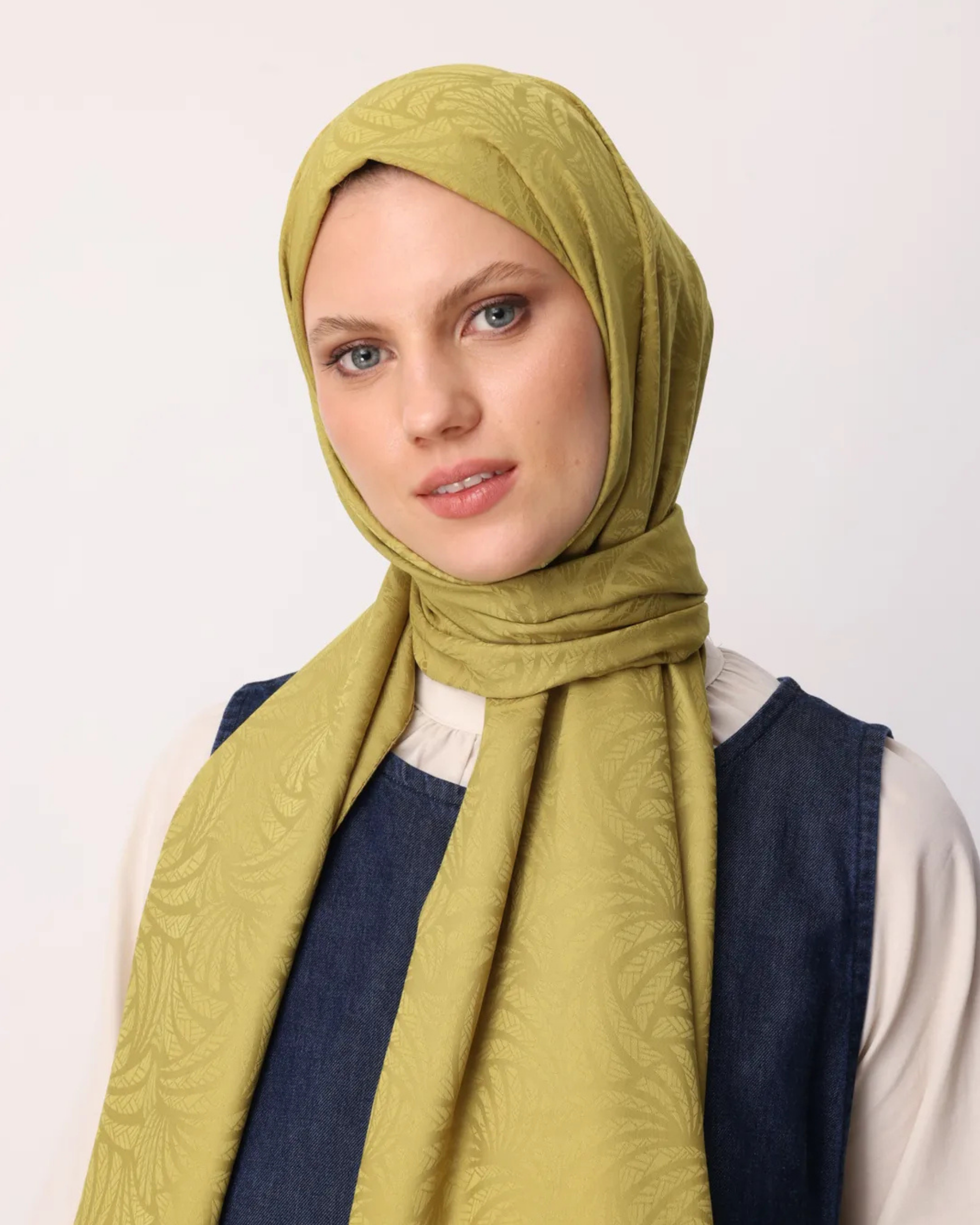 Oliv Yeşili Artemis Desen İpeksi Jakar Şal