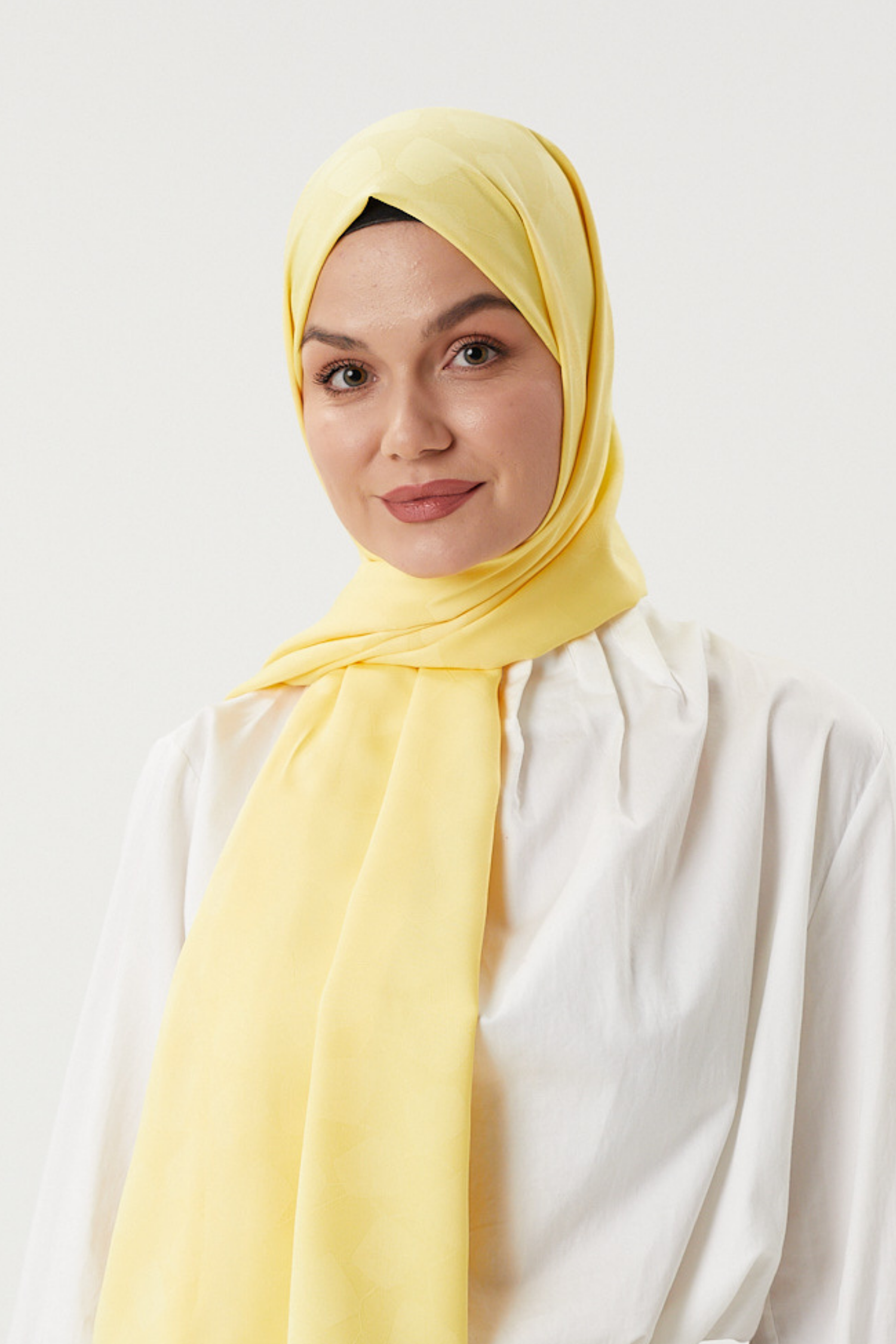 Pastel Sarı Taş Desen İpeksi Jakar Şal