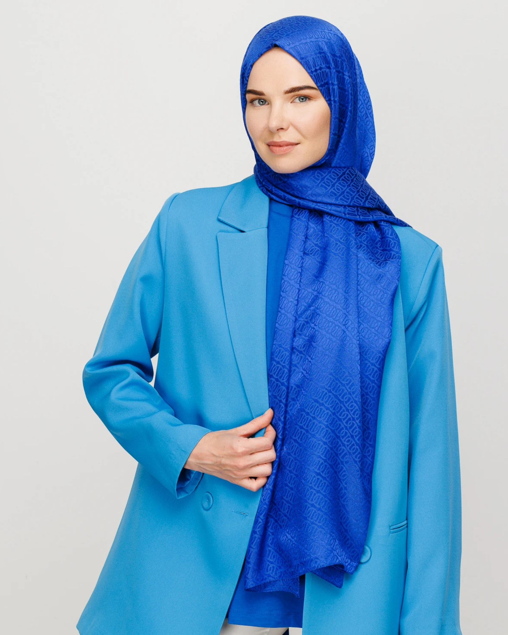 Saks Mavi Forever Desen Parlak Jakar Şal