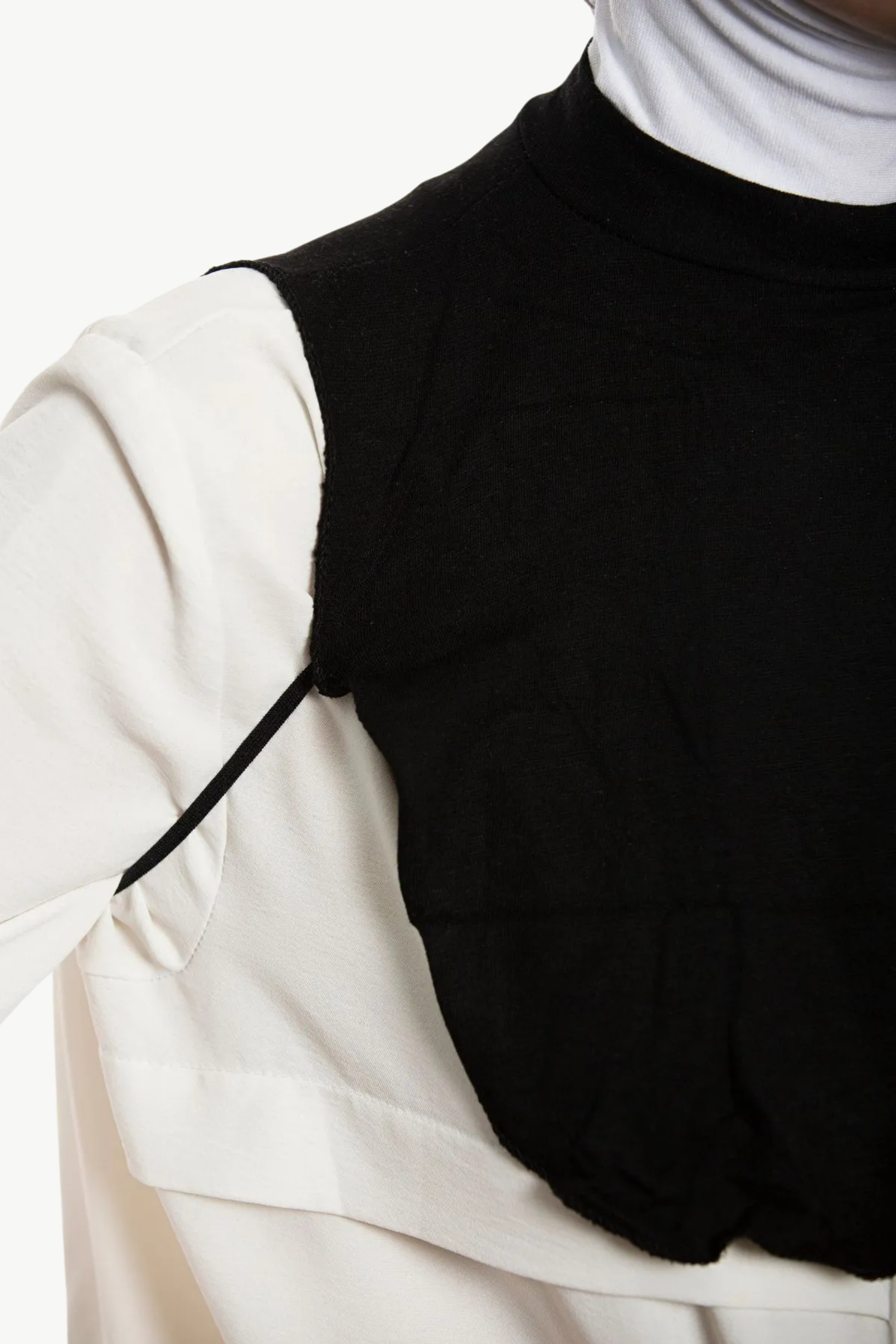 Siyah Lastikli Boyunluk