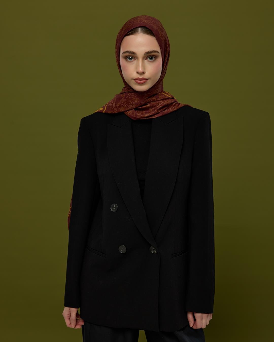 Tarçın Rüzgarı & Saf Altın Saraylı Desen Şal