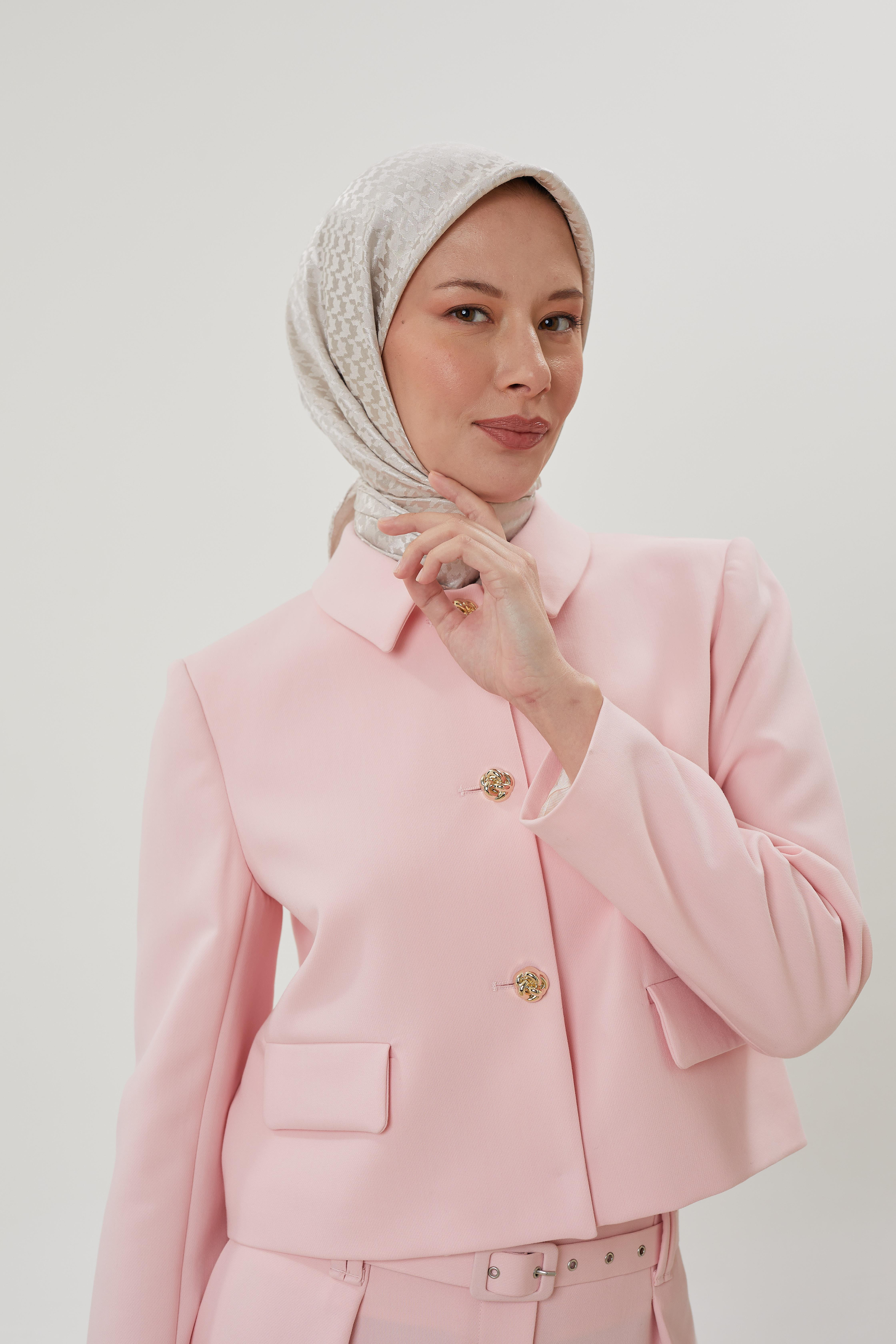 Taş Kazayağı Desen Parlak Jakar Eşarp