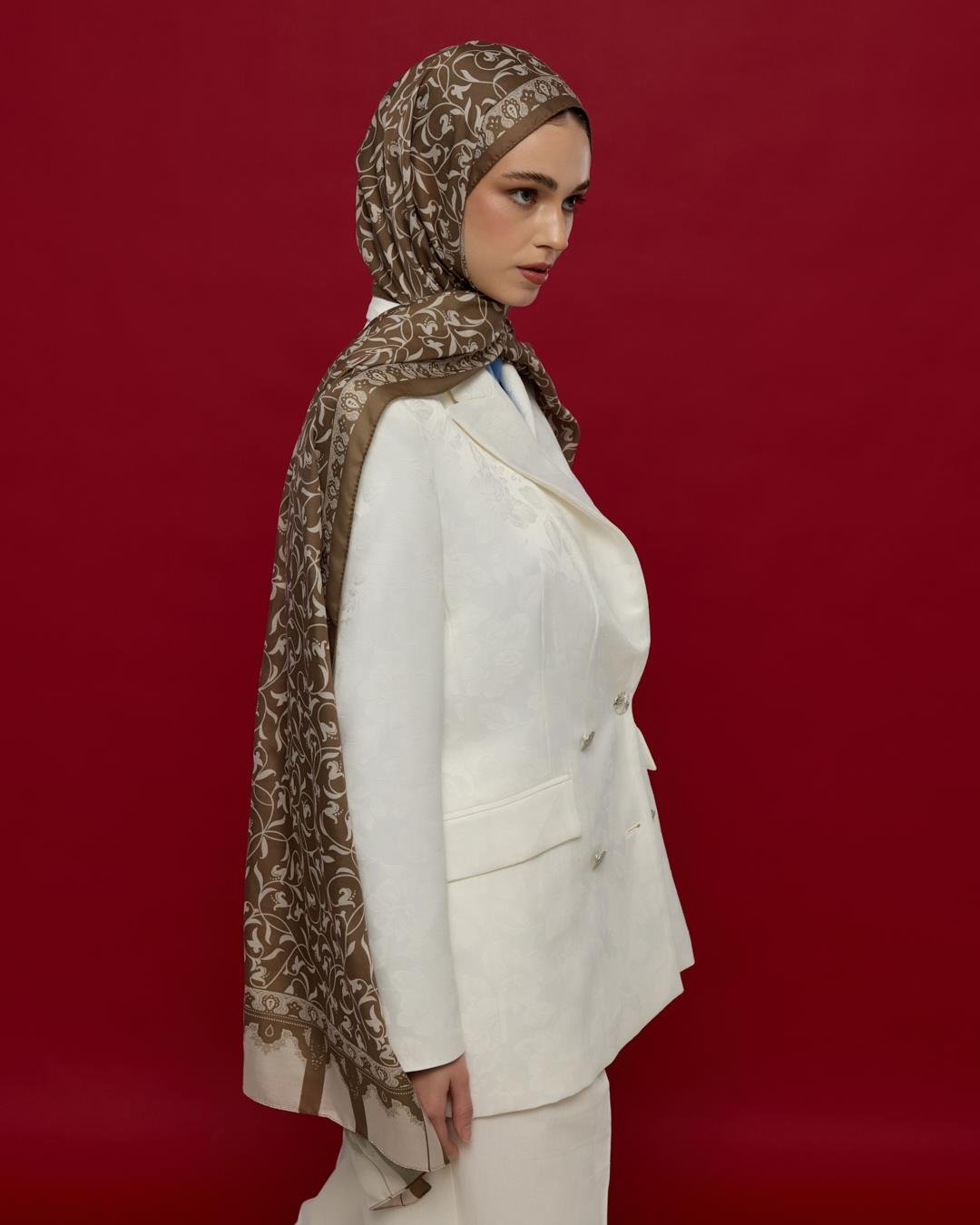 Toprak & Krem Fısıltı Lale Bahçesi Desen Şal