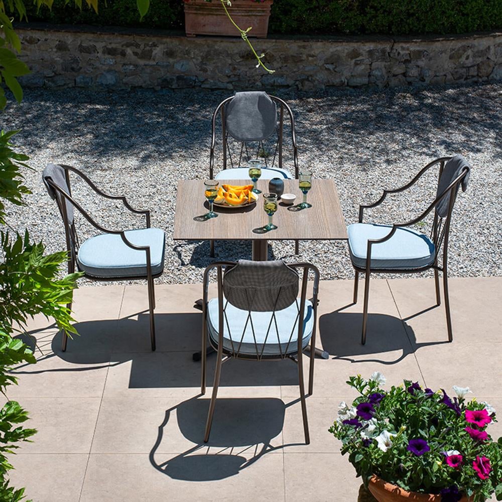 Emu Como Antic Iron Arm Chair