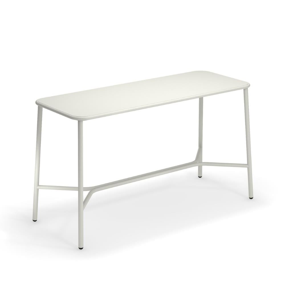 Emu Yard Bar Masası