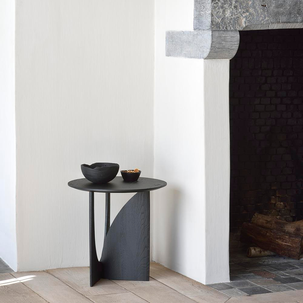 Geometric Oak Yan Sehpa-Black