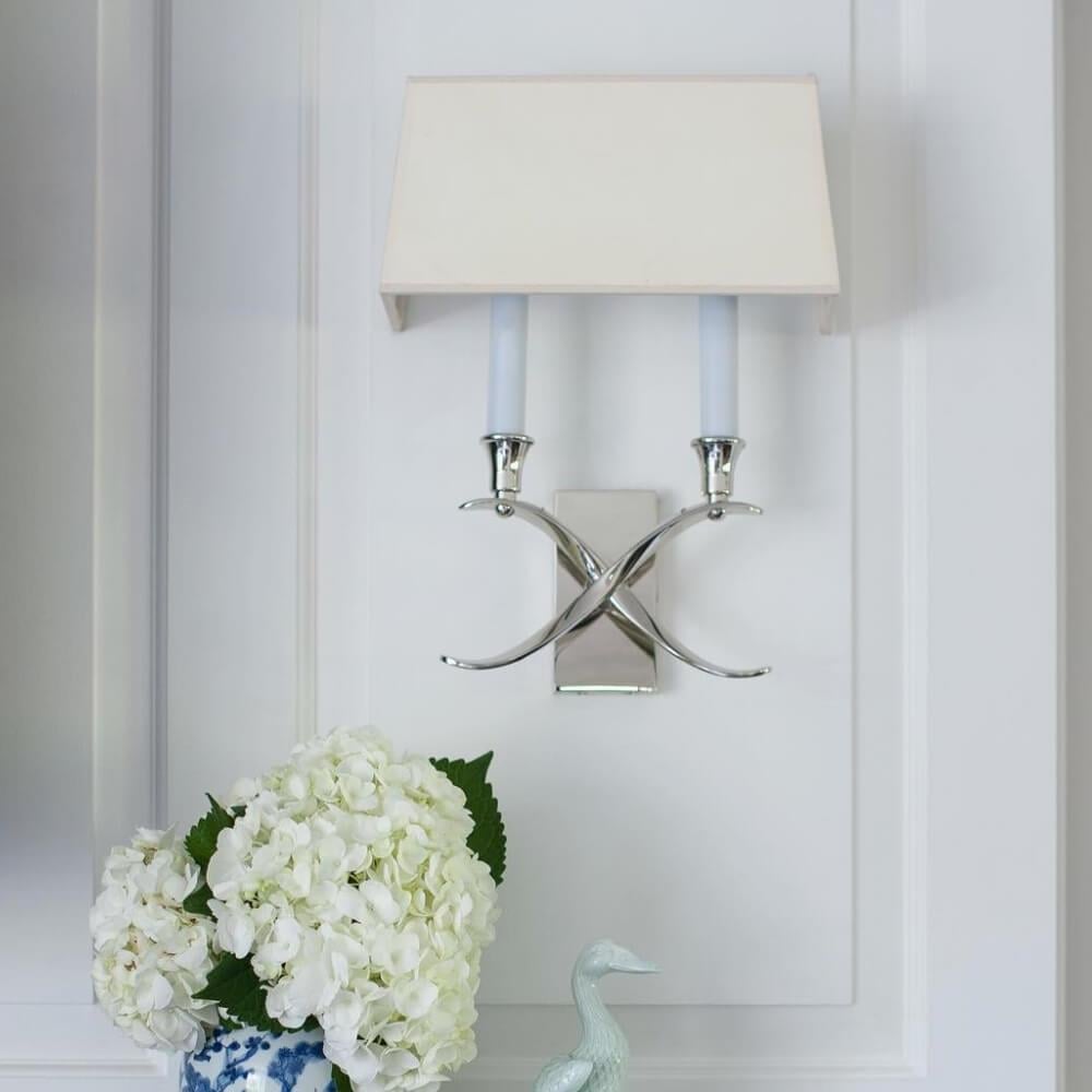 E.F. Chapman Cross Bouillotte Aplik - Finish: Antique-Burnished Brass/Shade: Natural Paper - 2 x 40 watts Candelabra C – W25 H32cm