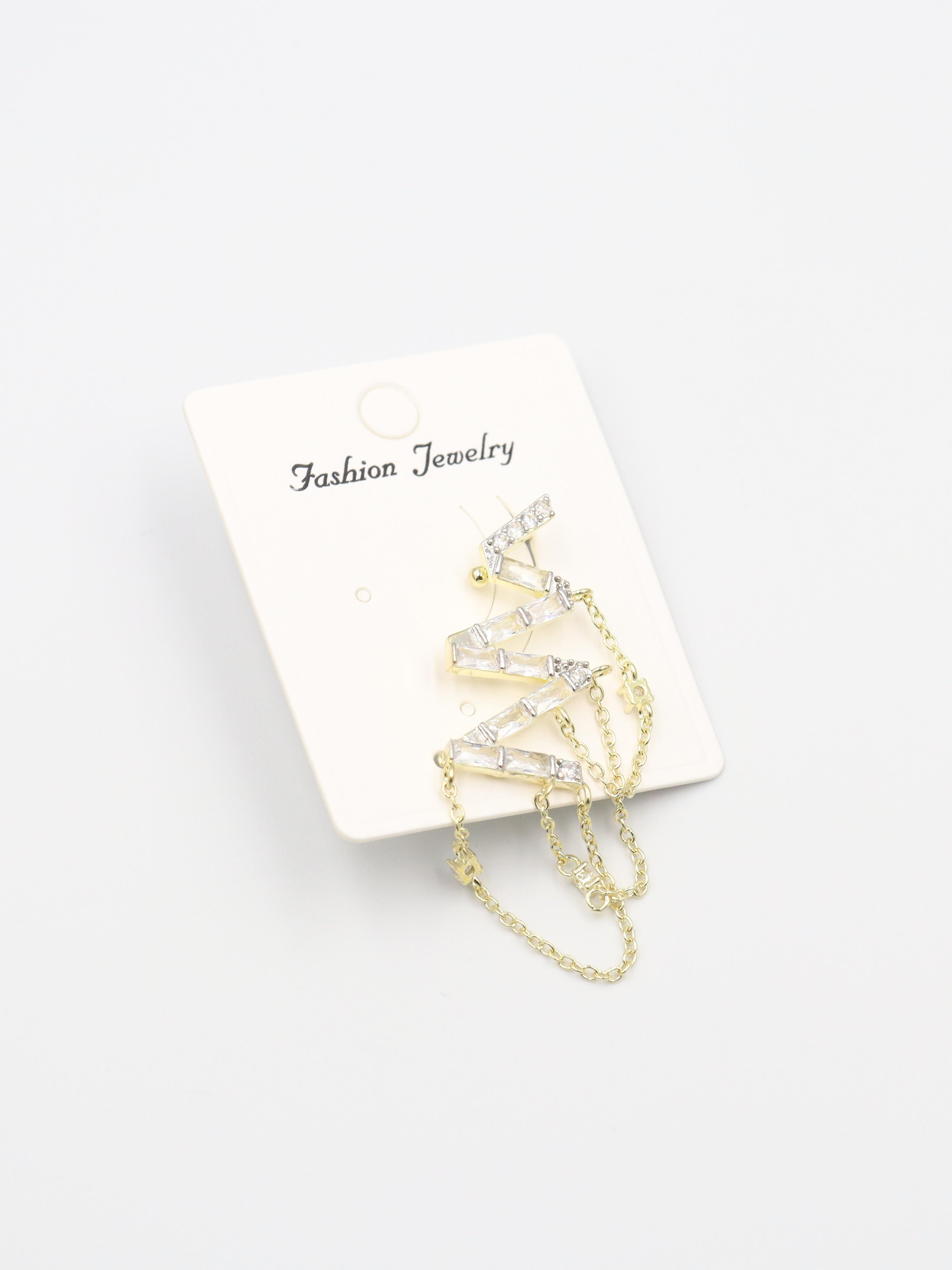 EARCUFF