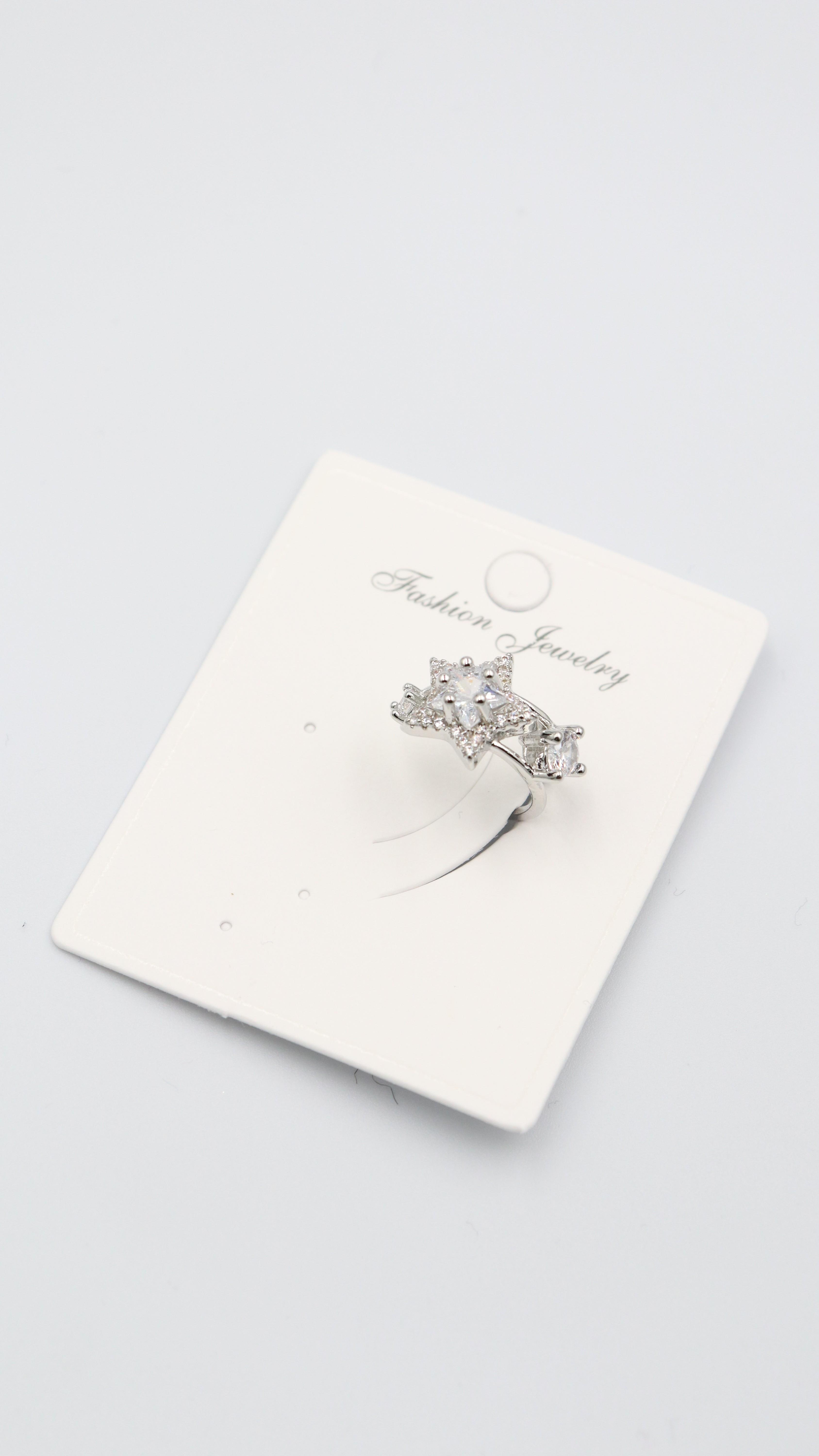 EARCUFF