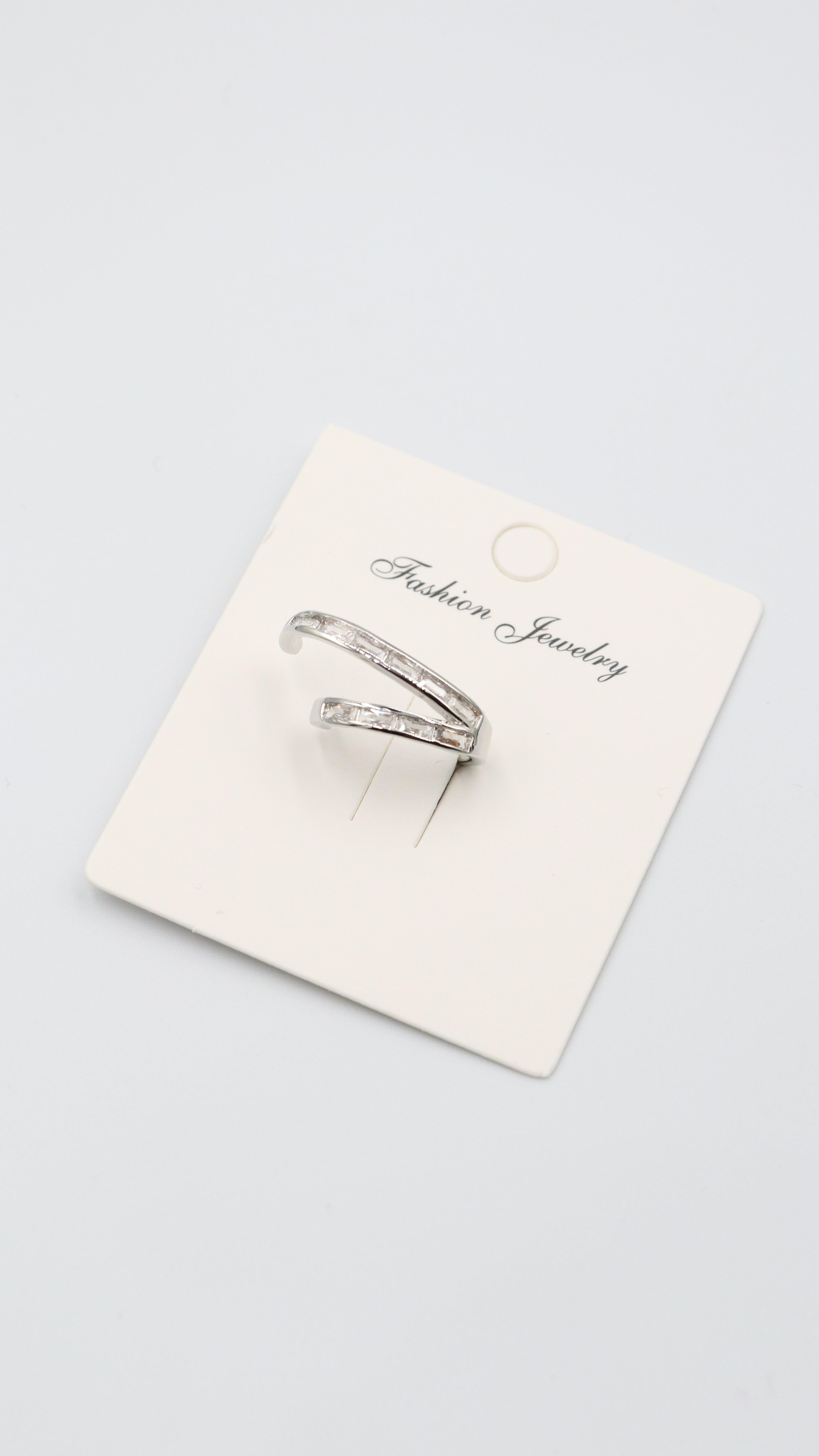 EARCUFF