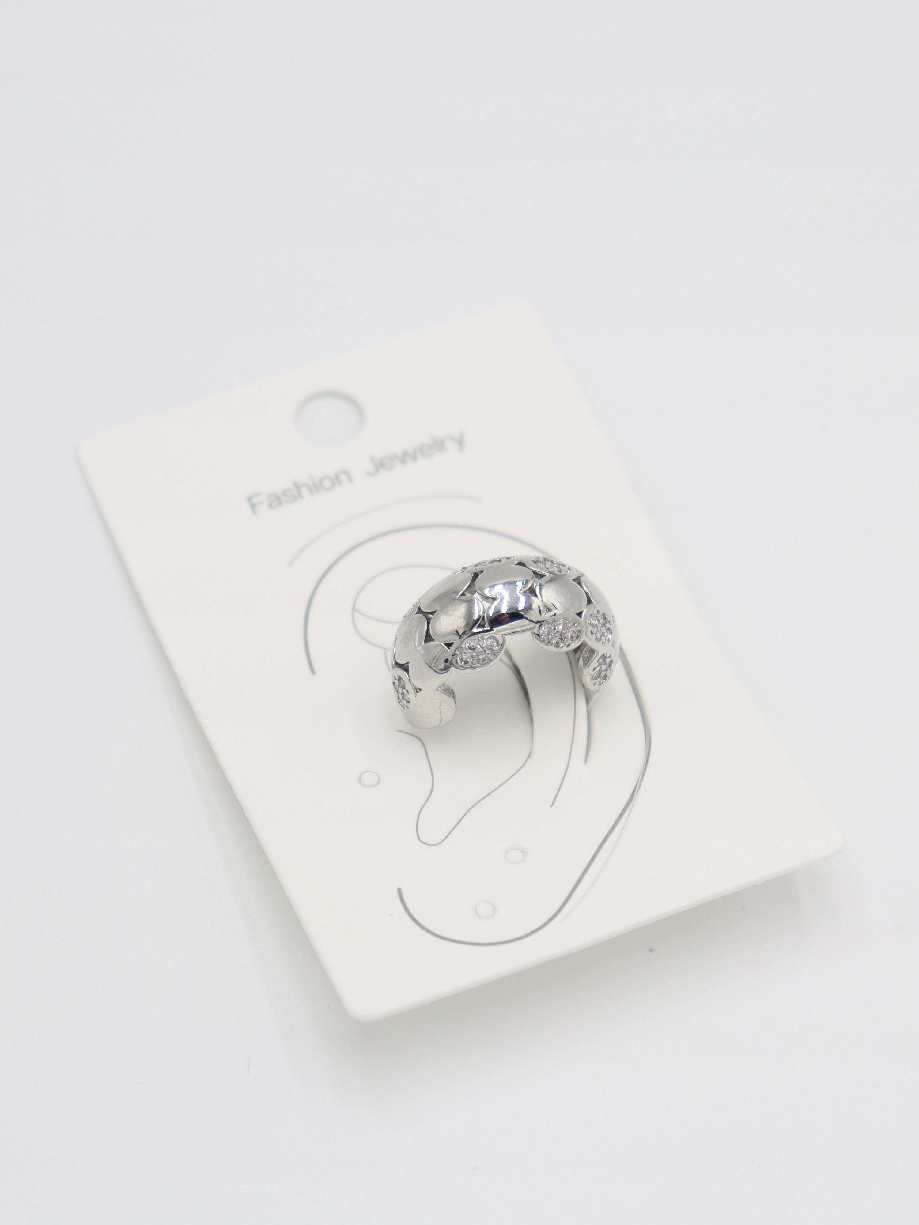 EARCUFF