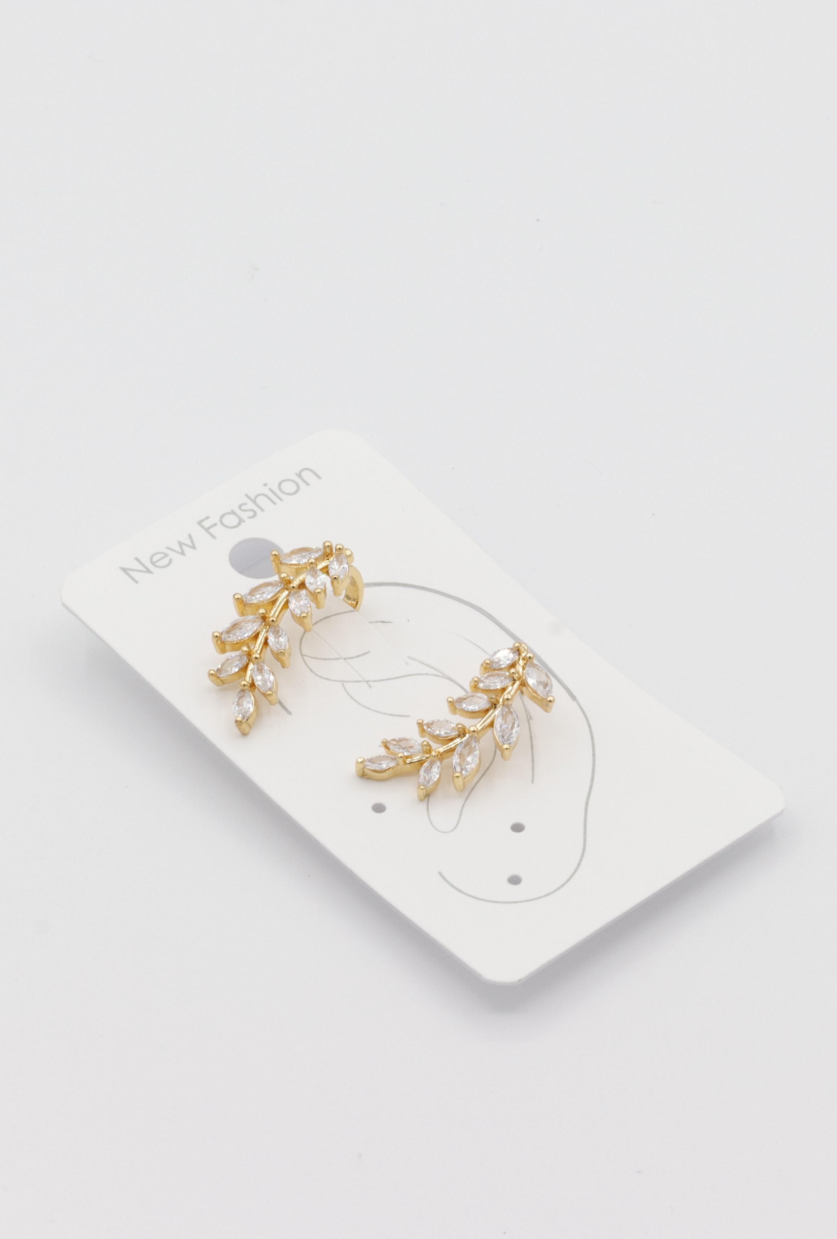 EARCUFF