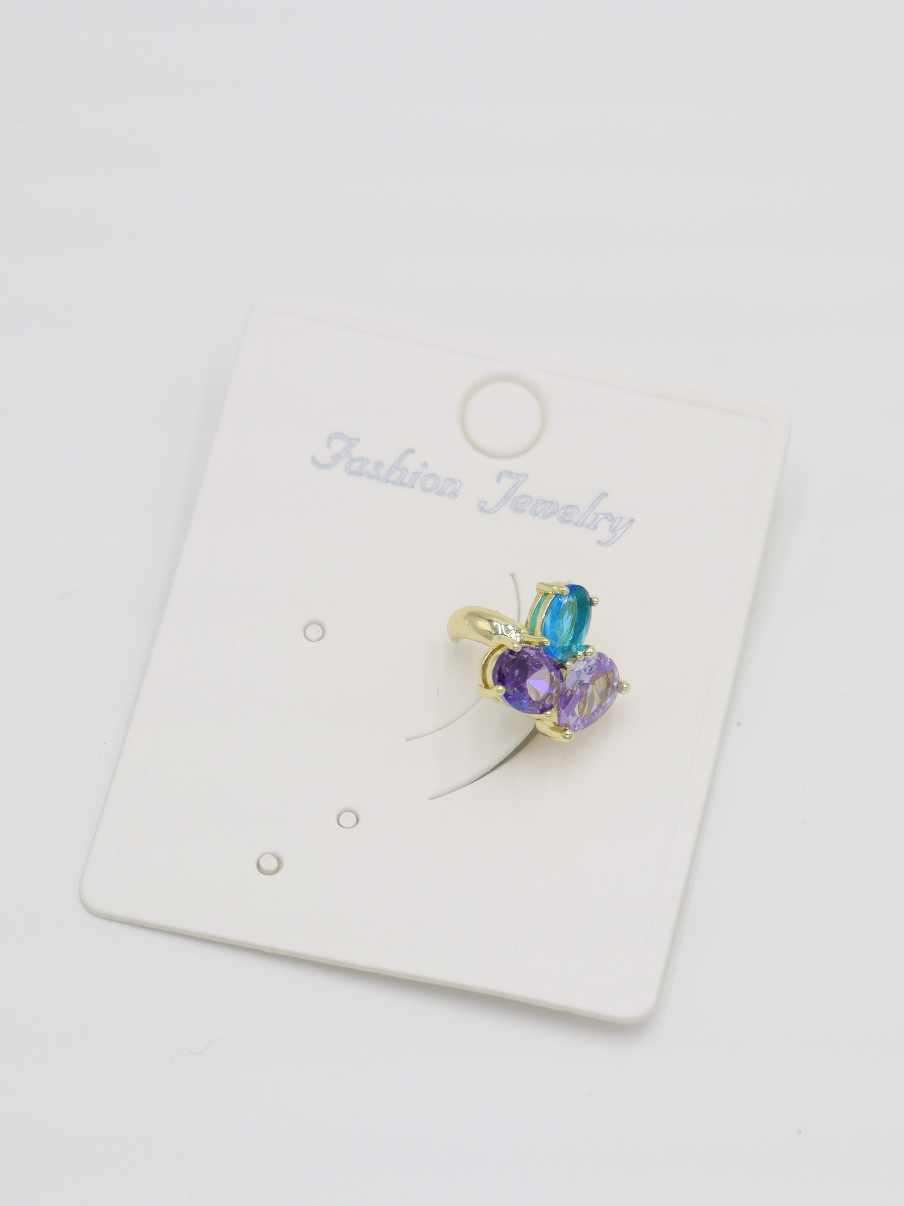 EARCUFF
