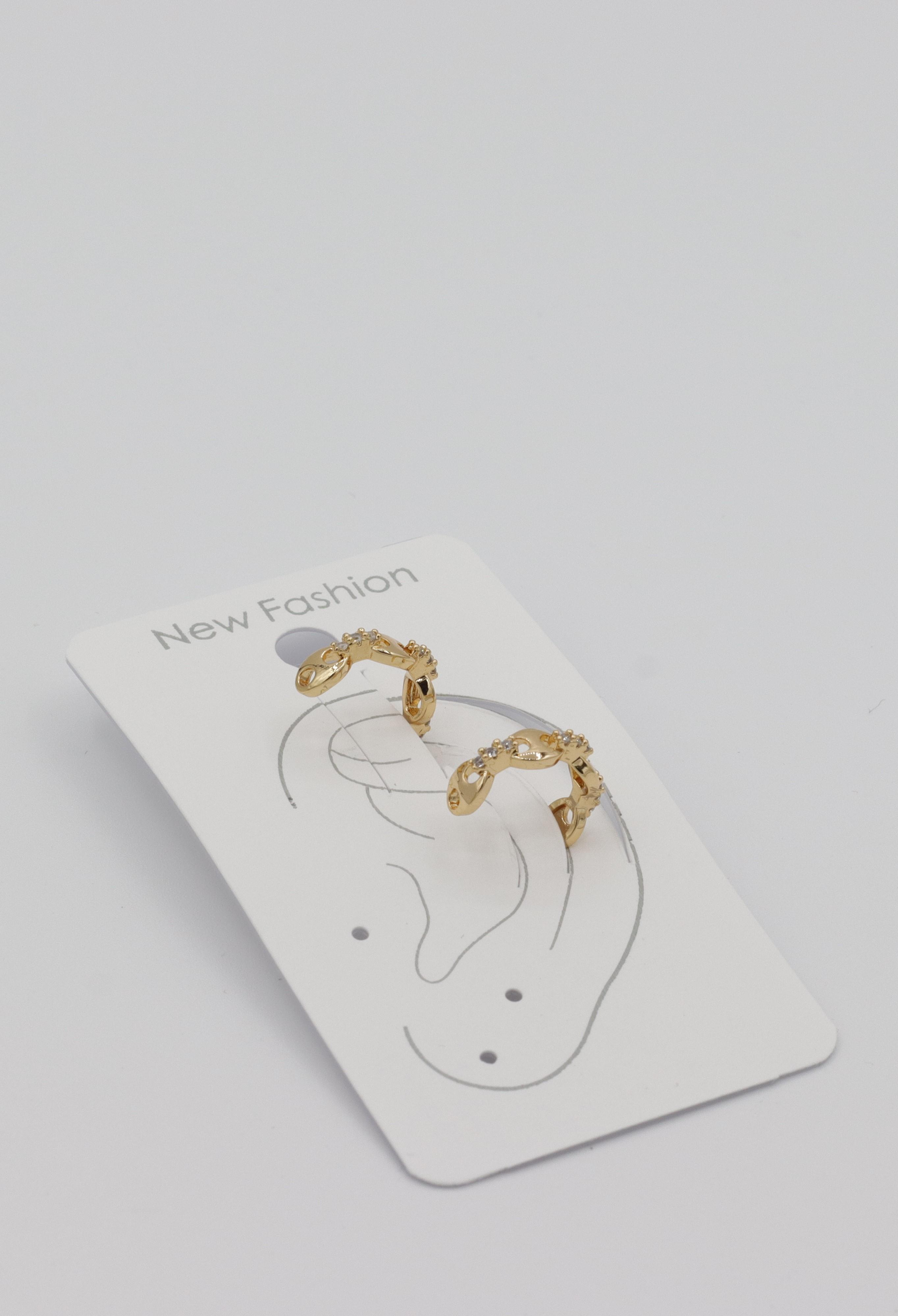 EARCUFF