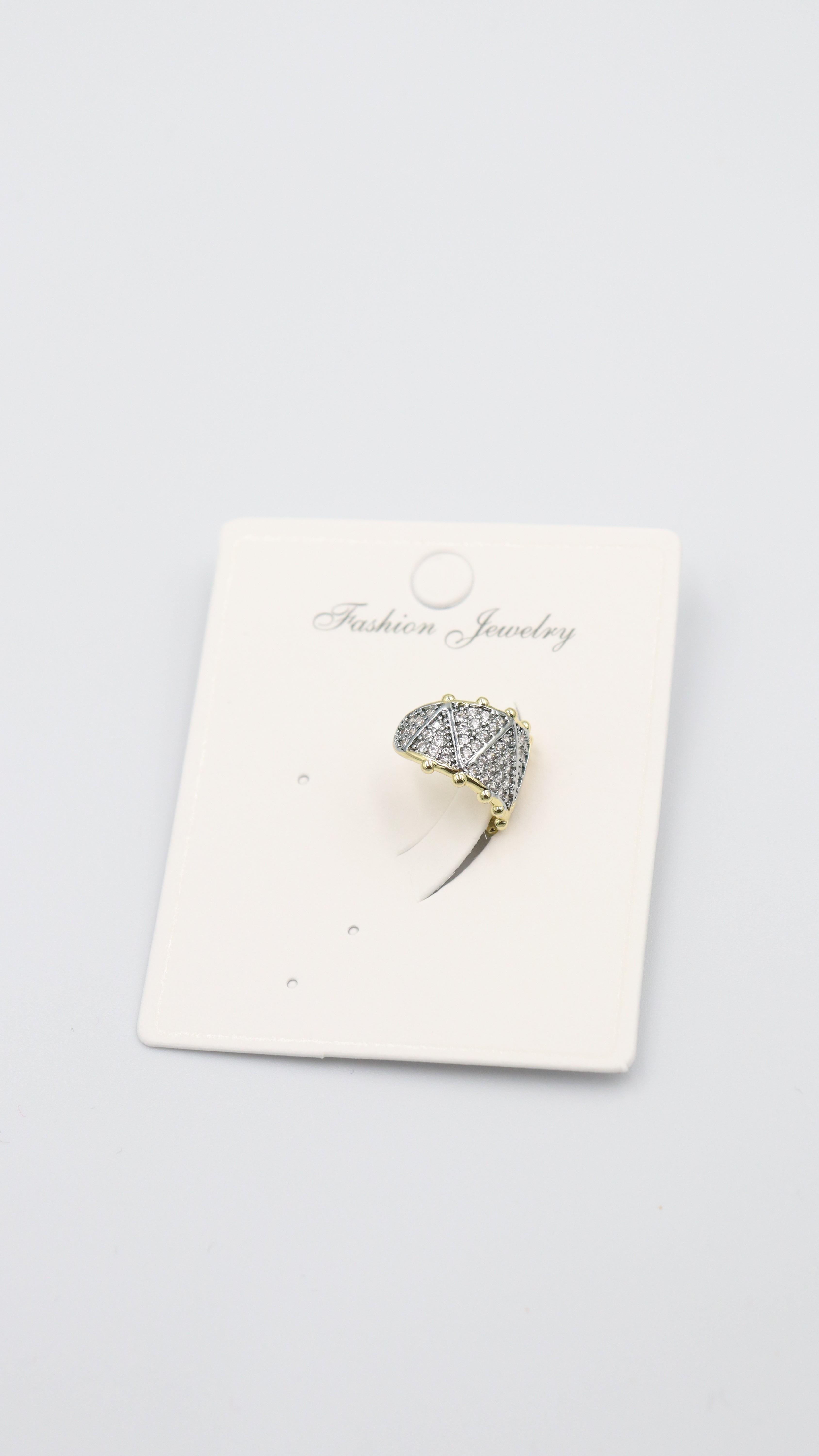 EARCUFF