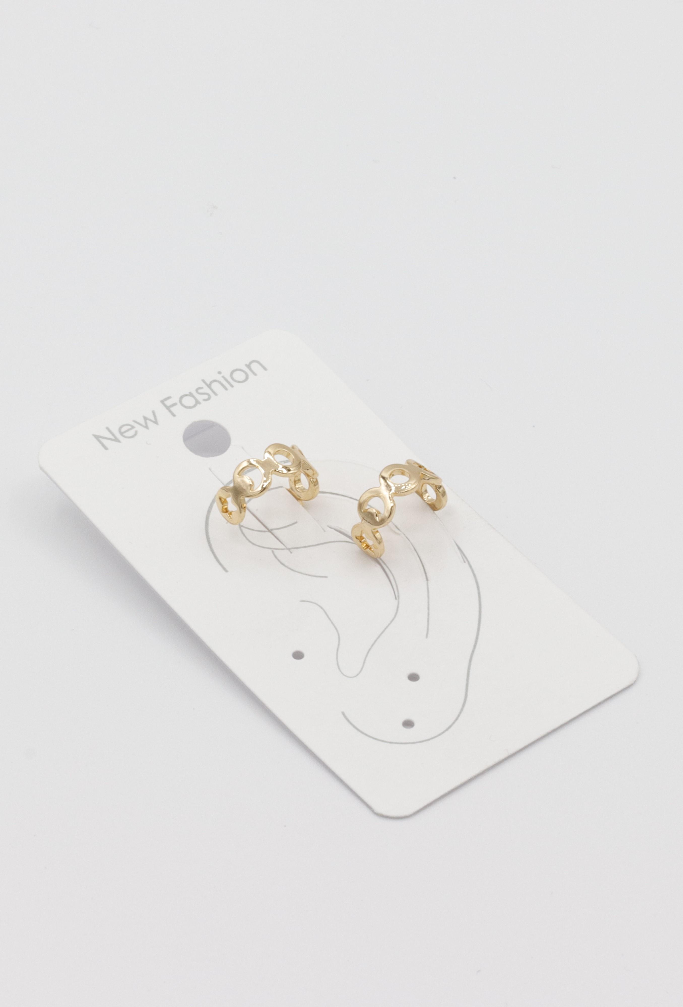 EARCUFF