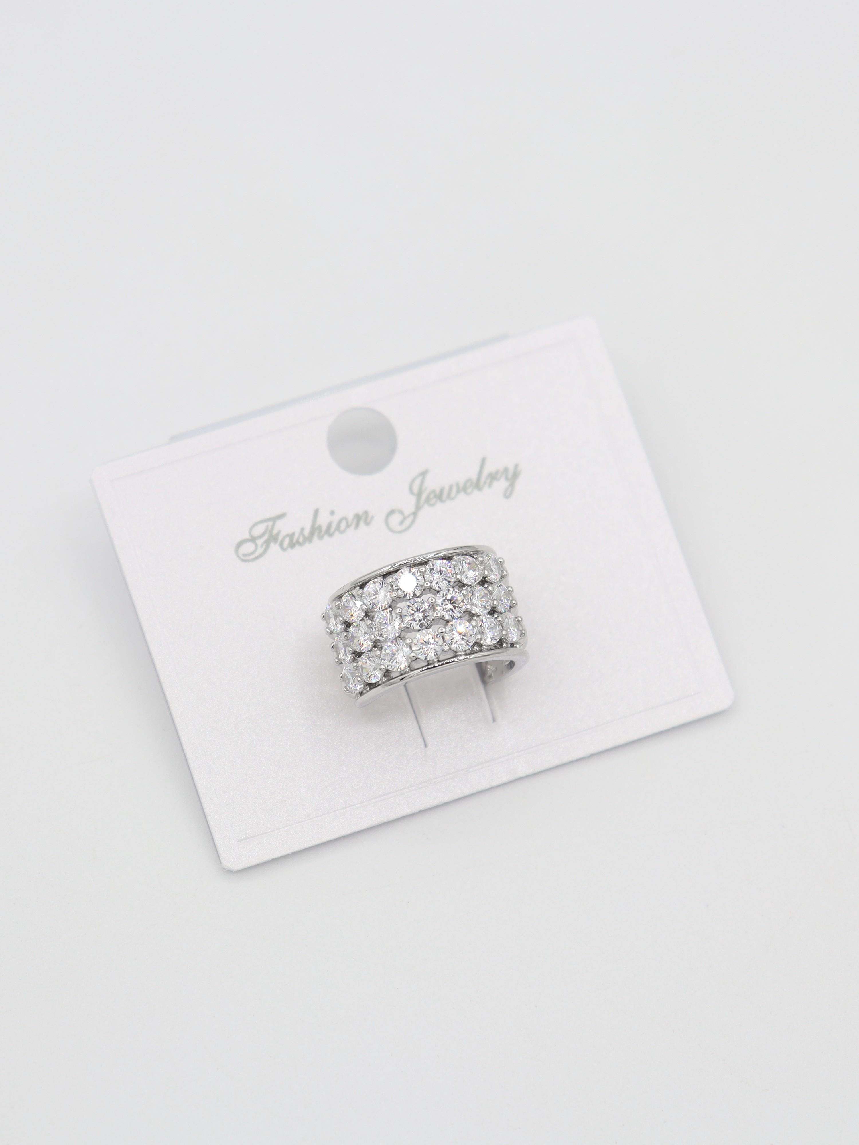 EARCUFF
