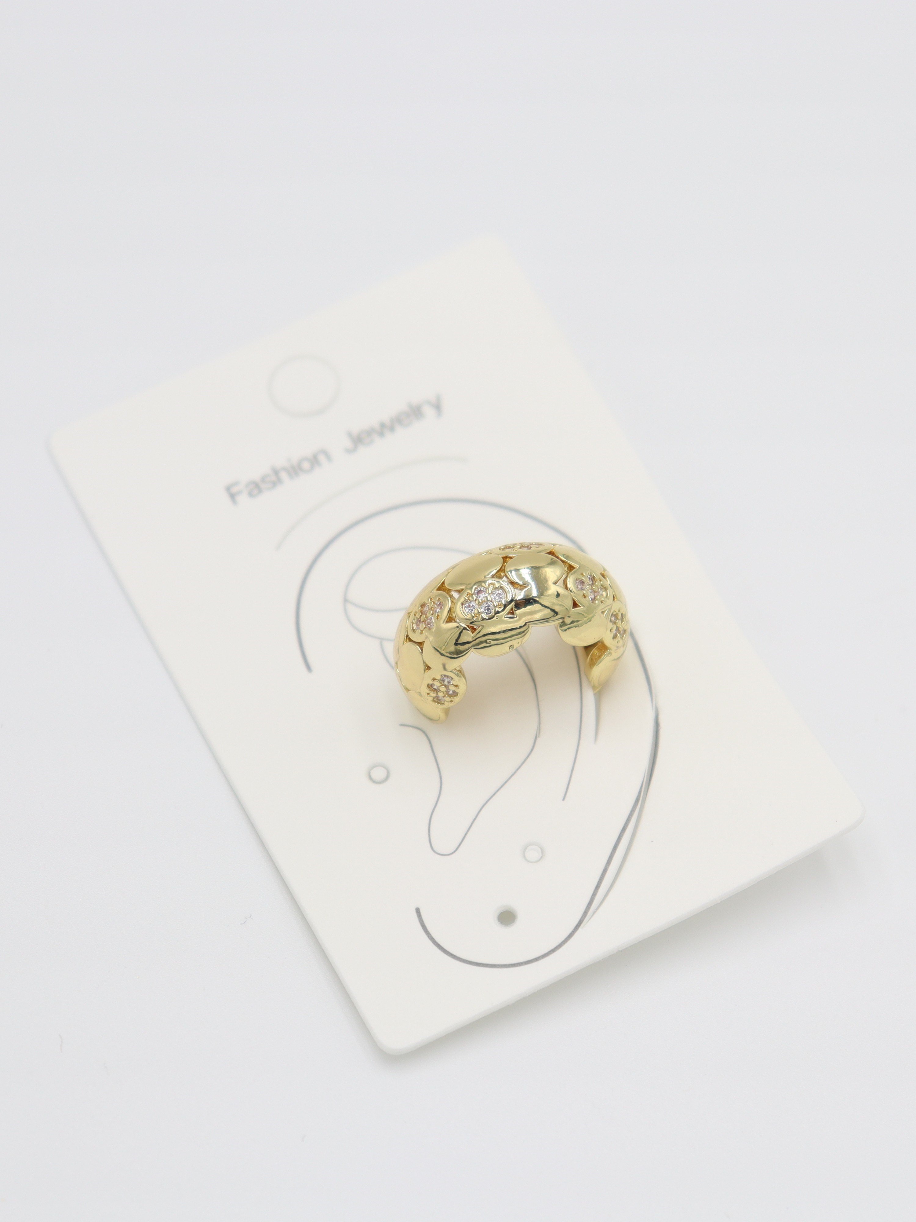 EARCUFF