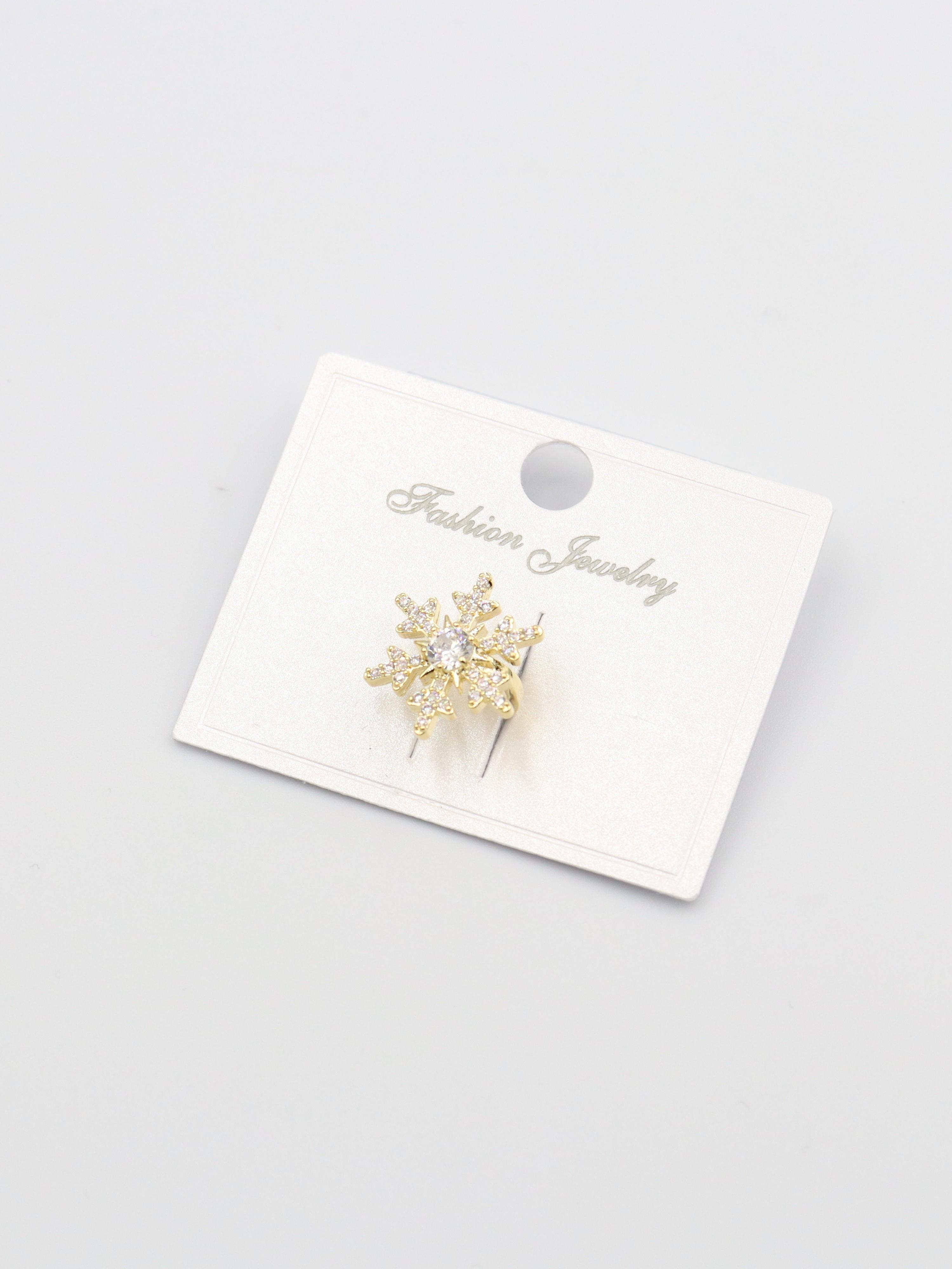 EARCUFF