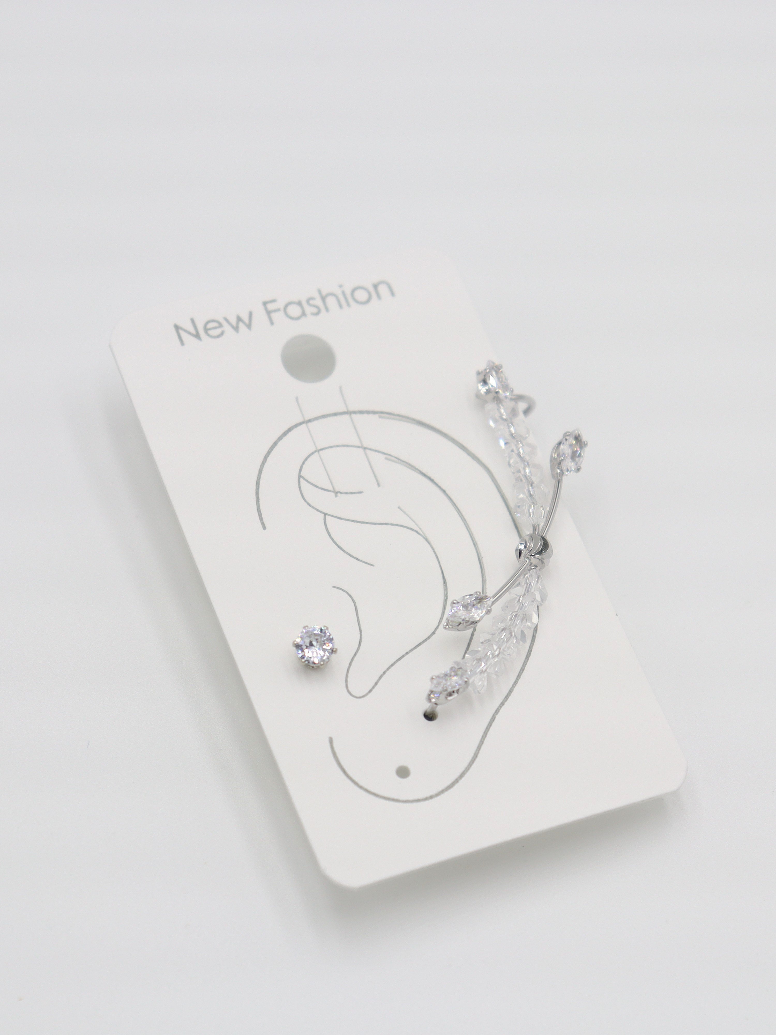 EARCUFF