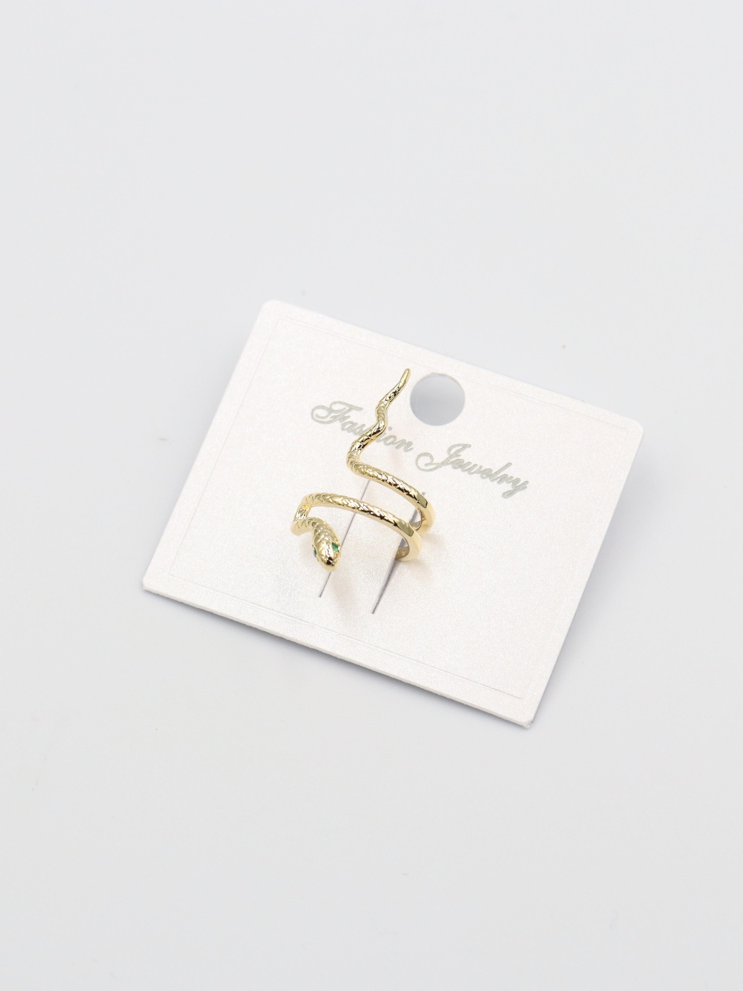 EARCUFF